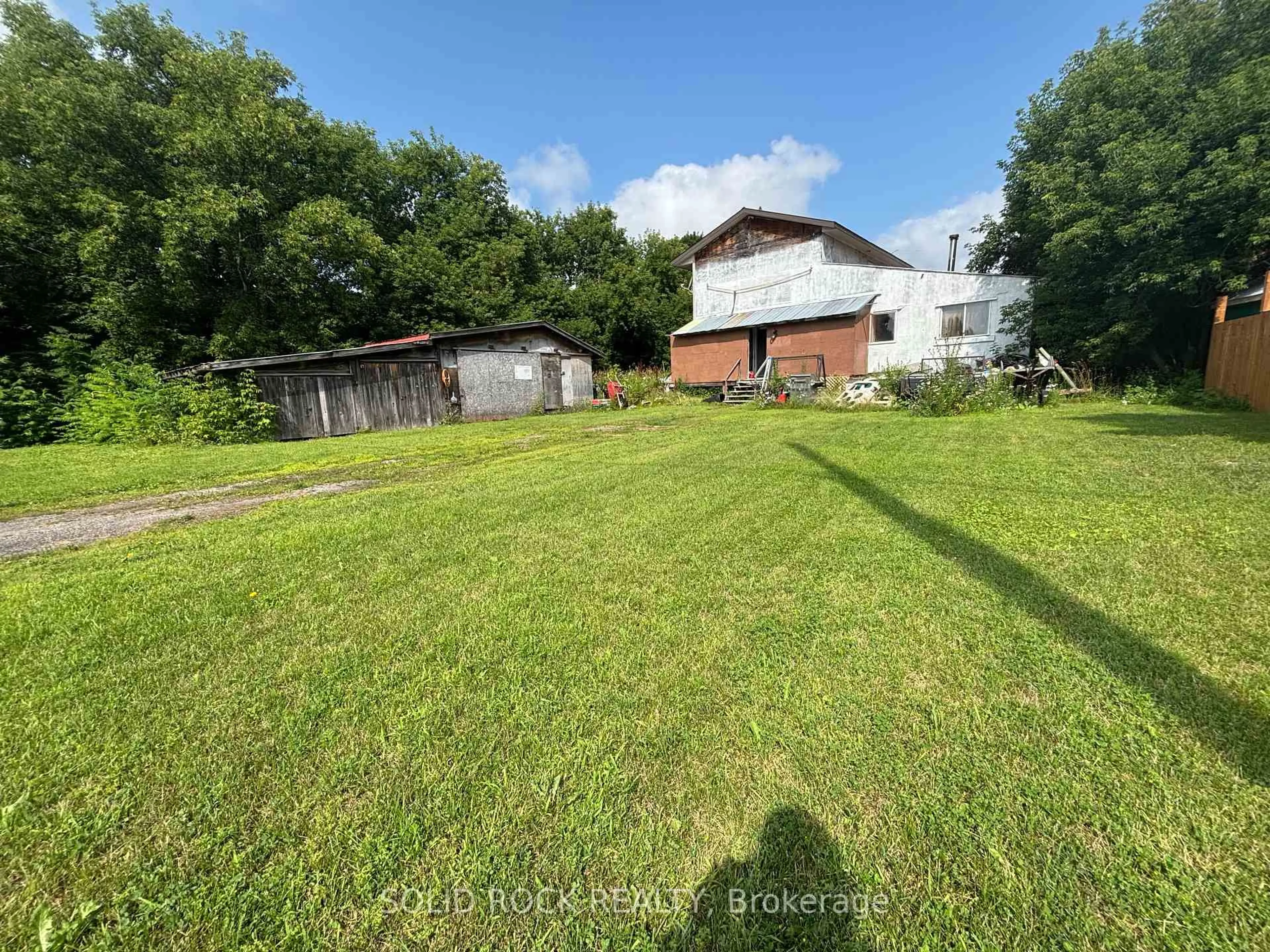 A pic from outside/outdoor area/front of a property/back of a property/a pic from drone, building for 50 William Meek Dr, Braeside Ontario K0A 1G0