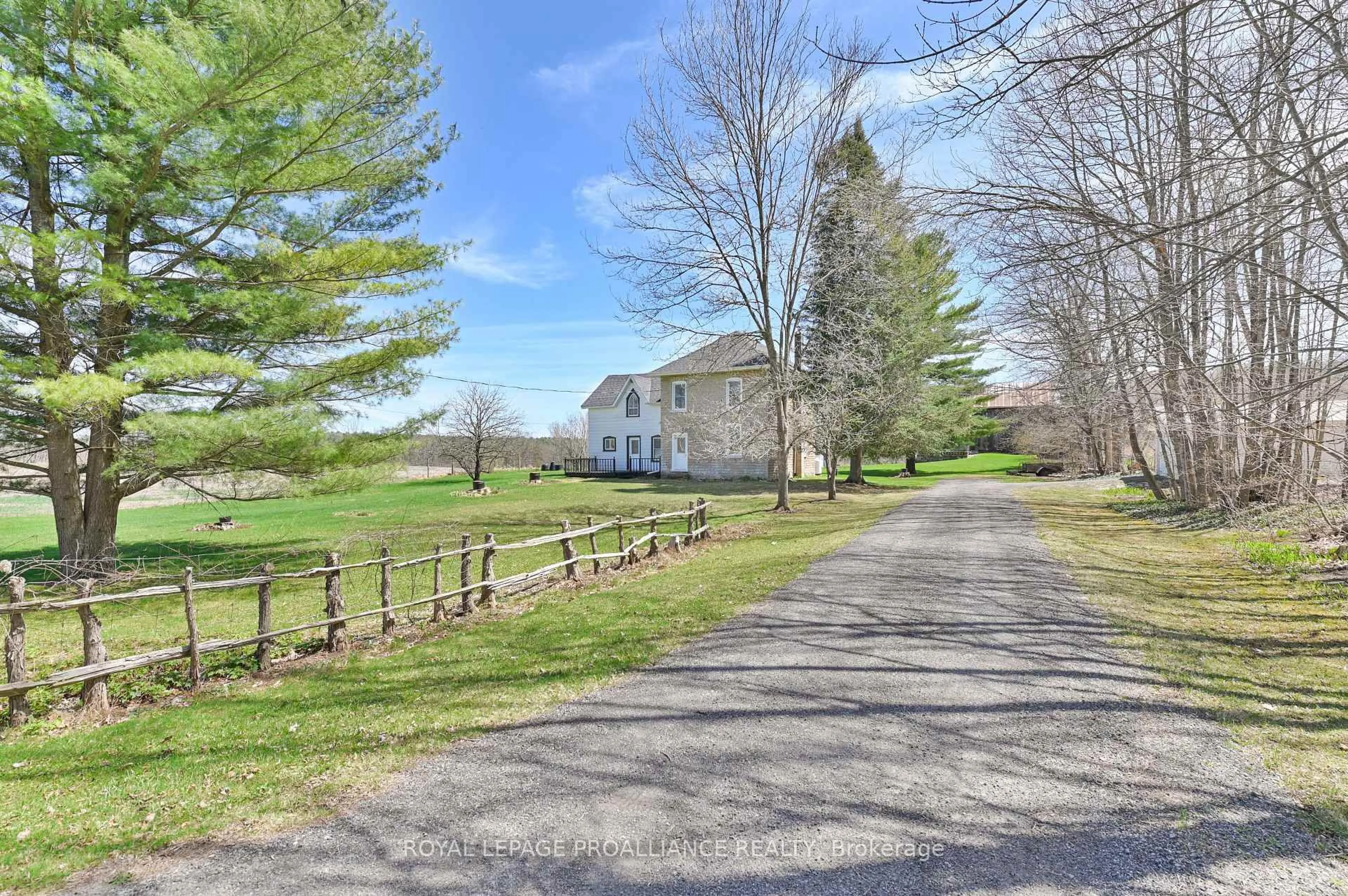 Unknown for 39 Palmateer Rd, Tweed Ontario K0K 3J0