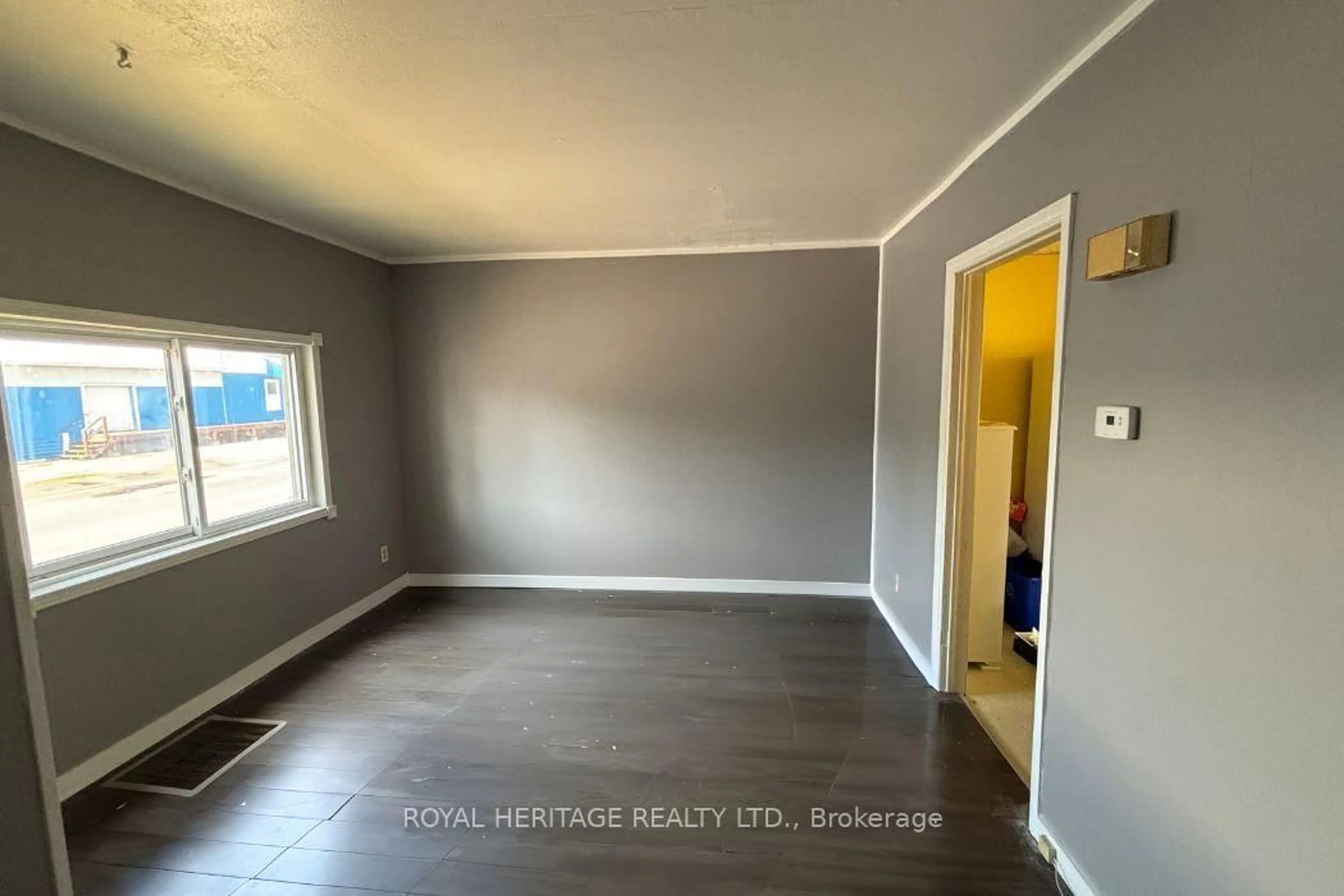 A pic of a room for 41 Harriett St, Belleville Ontario K8P 1V4