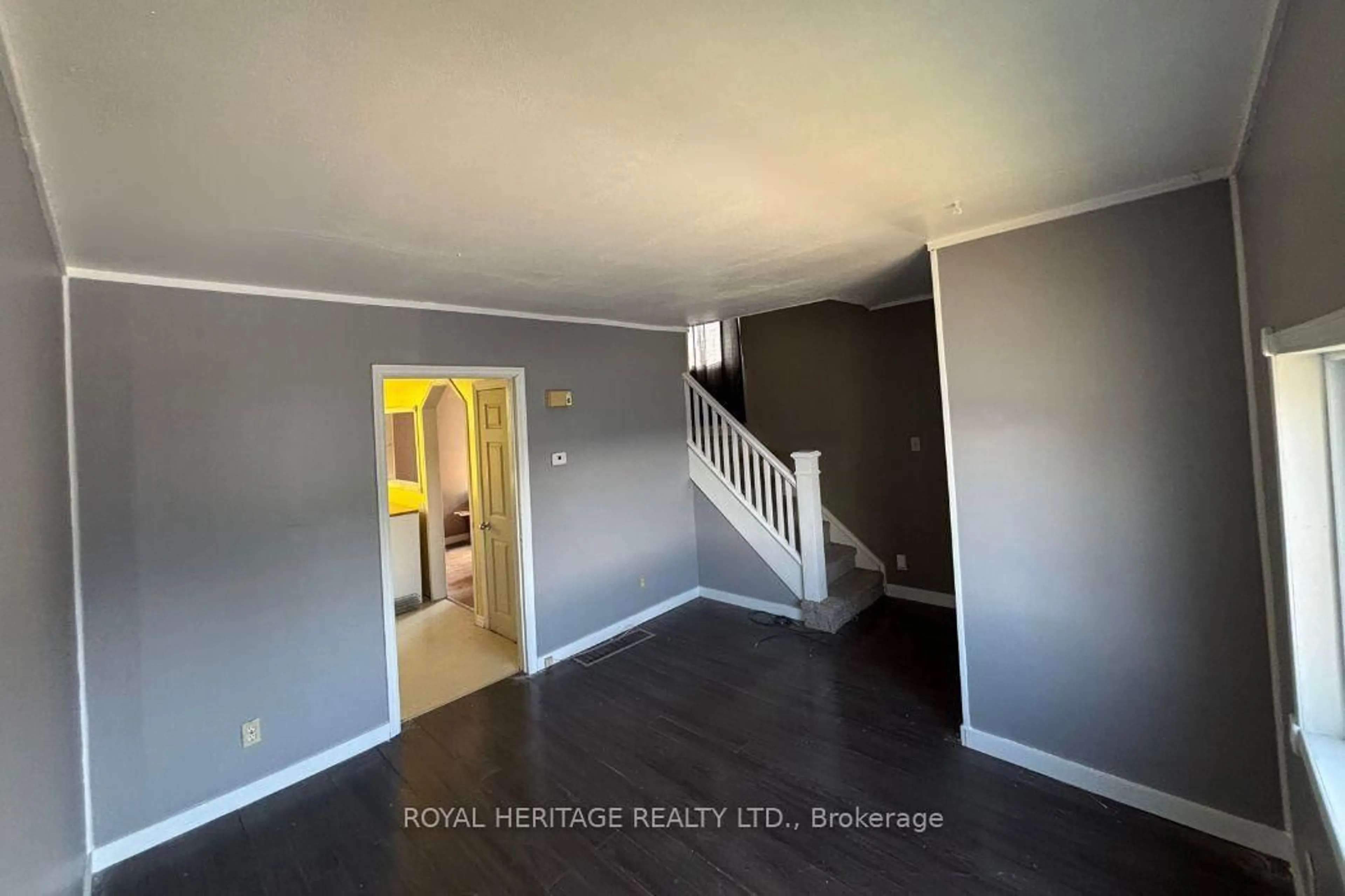 A pic of a room for 41 Harriett St, Belleville Ontario K8P 1V4