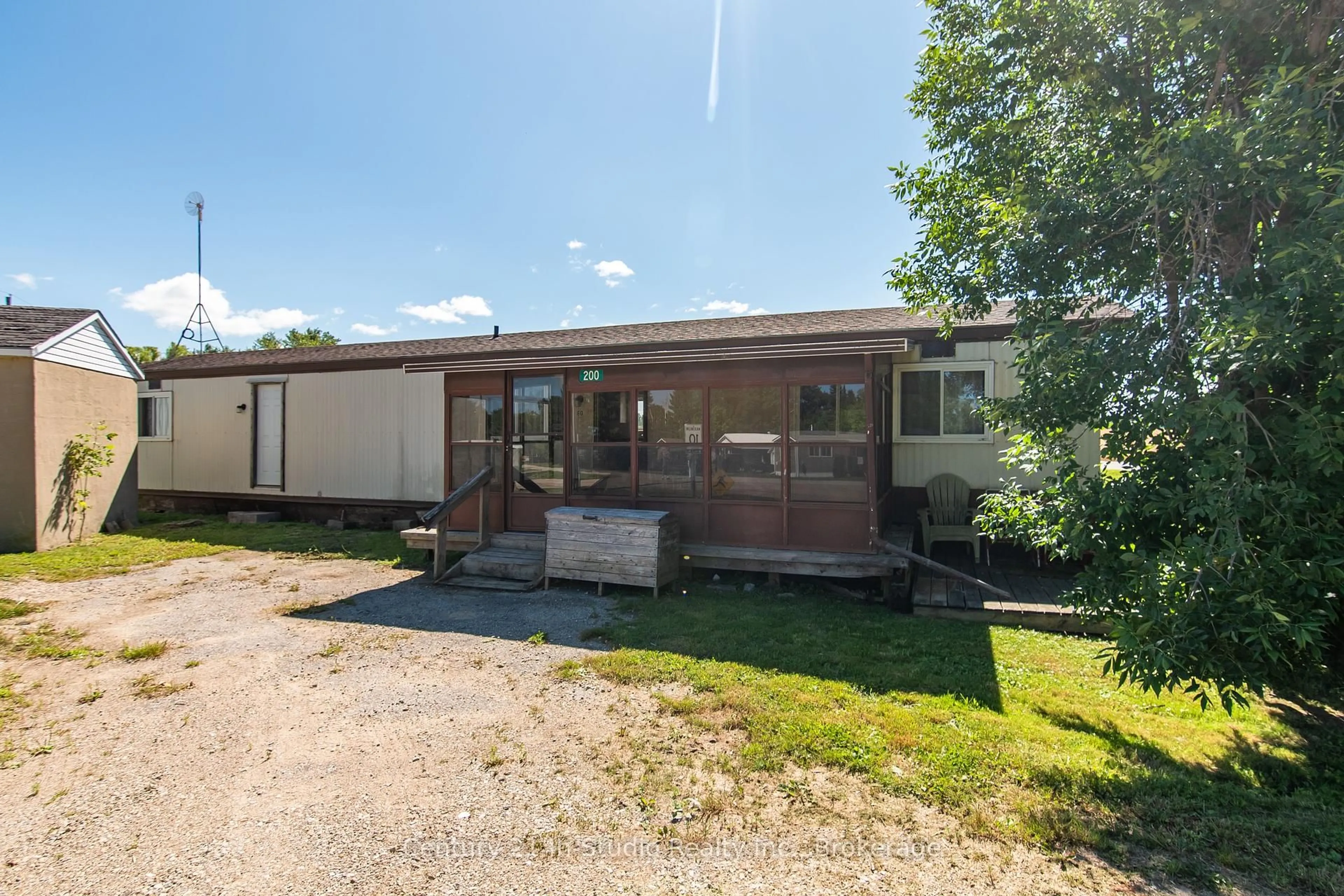 A pic from outside/outdoor area/front of a property/back of a property/a pic from drone, building for 200 Grace St, Georgian Bluffs Ontario N0H 2N0