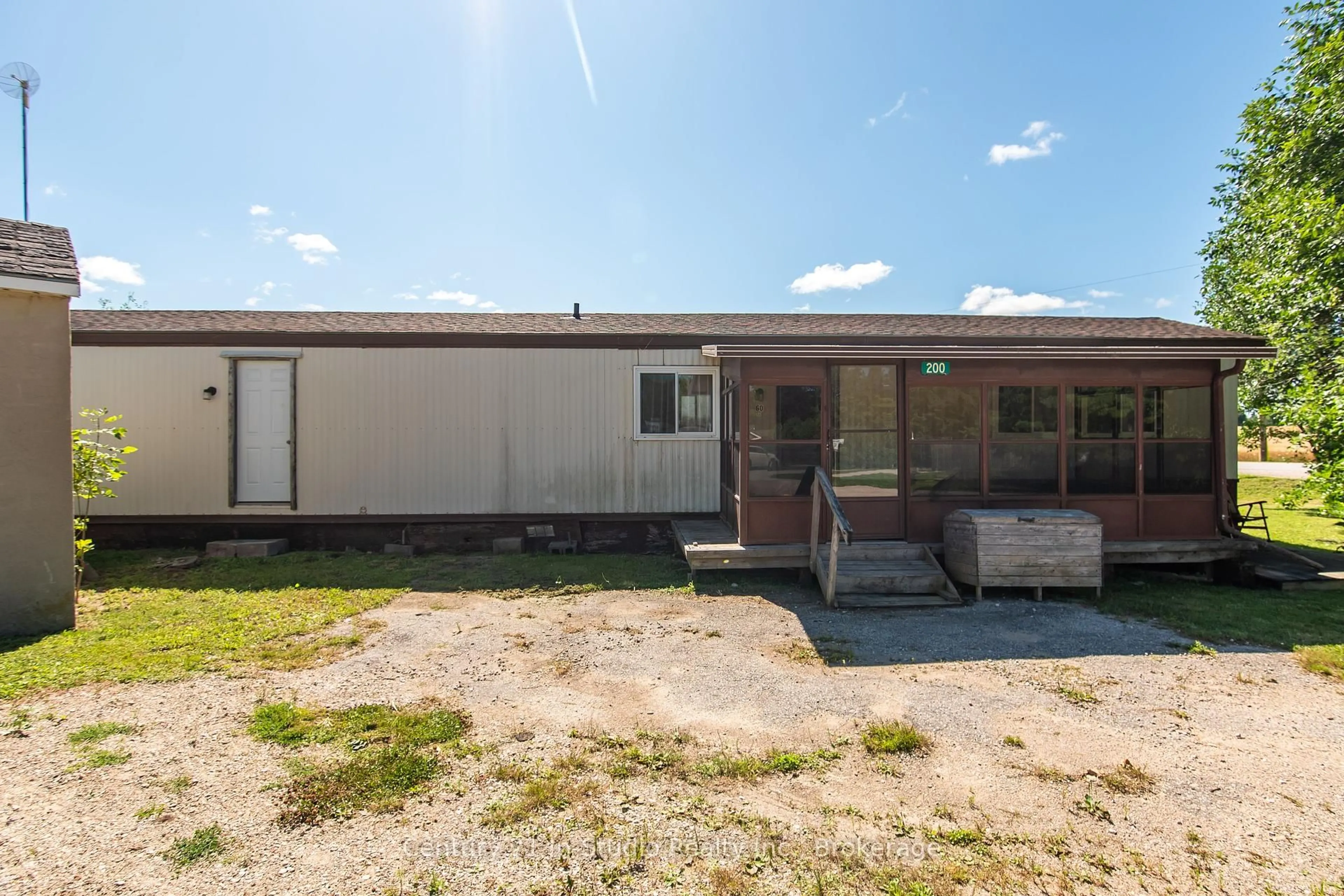 A pic from outside/outdoor area/front of a property/back of a property/a pic from drone, building for 200 Grace St, Georgian Bluffs Ontario N0H 2N0