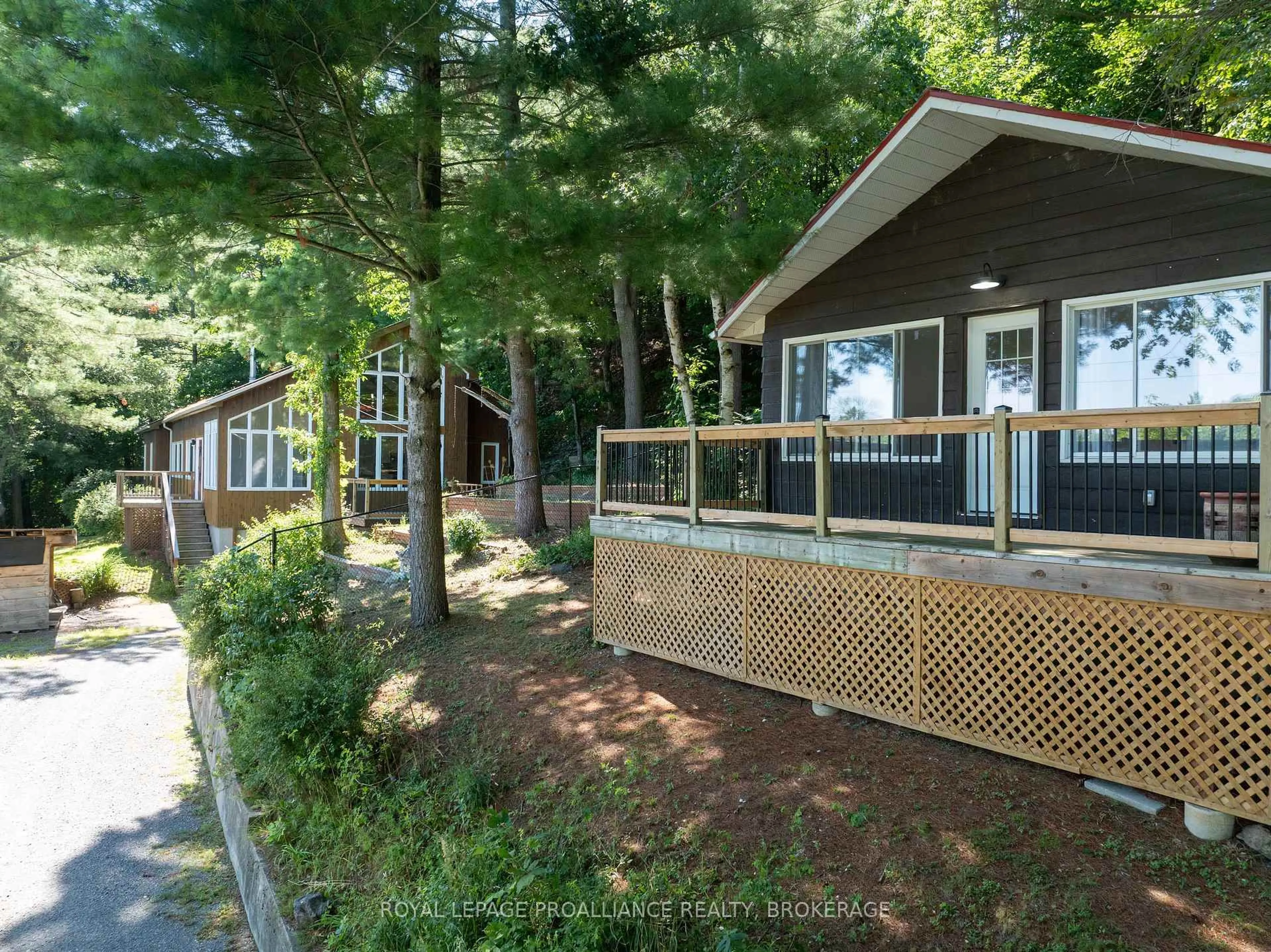 Patio, water/lake/river/ocean view for 1512 Chaffey's Lock Rd, Rideau Lakes Ontario K0G 1E0