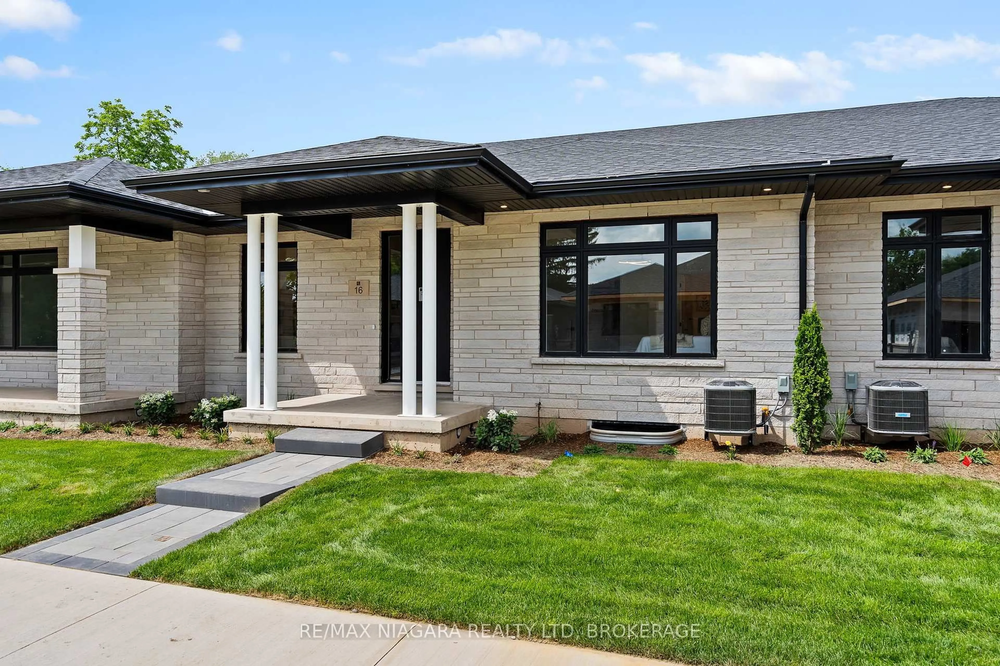 Home with brick exterior material, street for 18 Accursi Cres, Pelham Ontario L0S 1E2