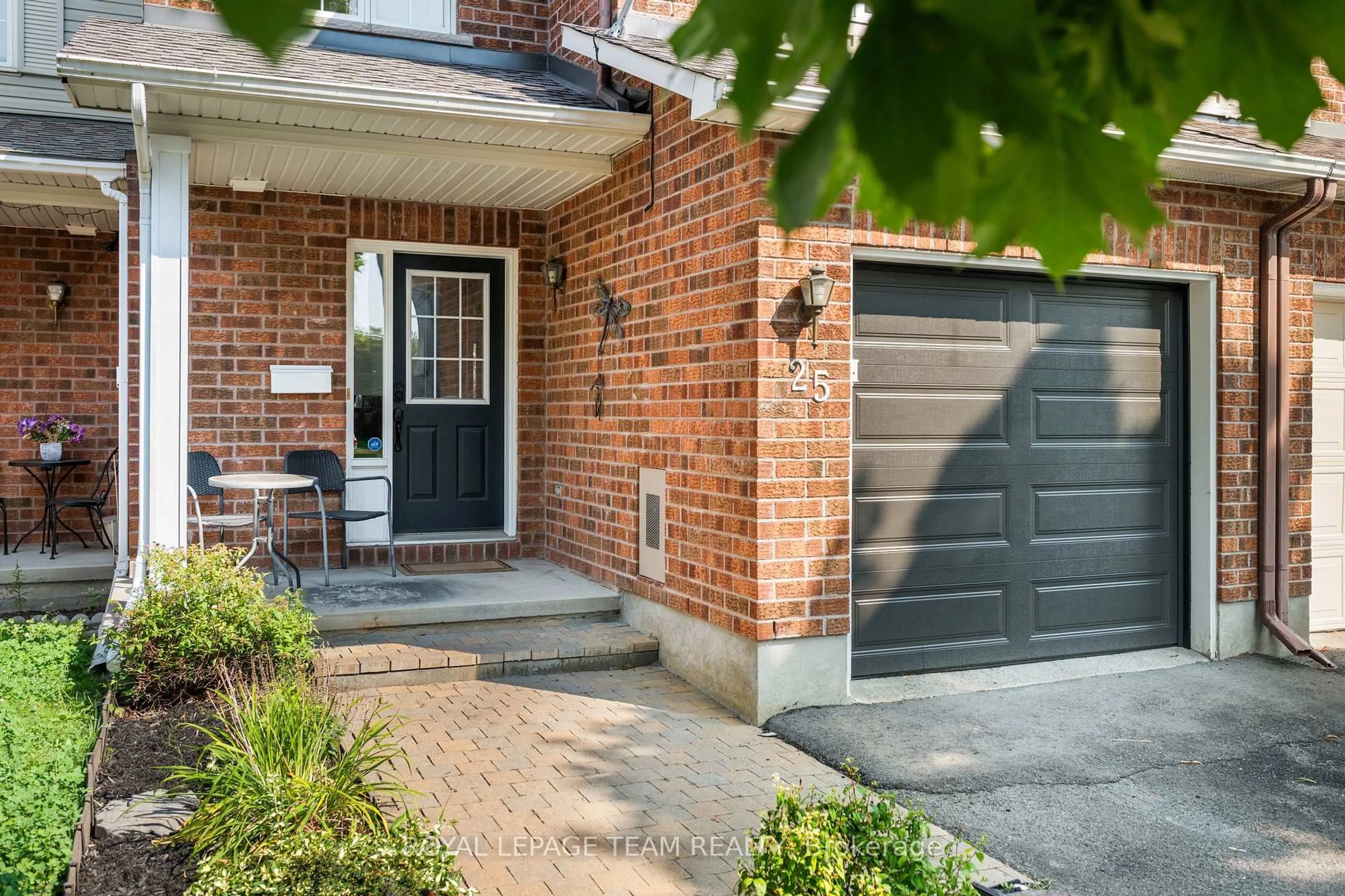 Home with brick exterior material, street for 25 Inverkip Ave, Ottawa Ontario K1T 4B7
