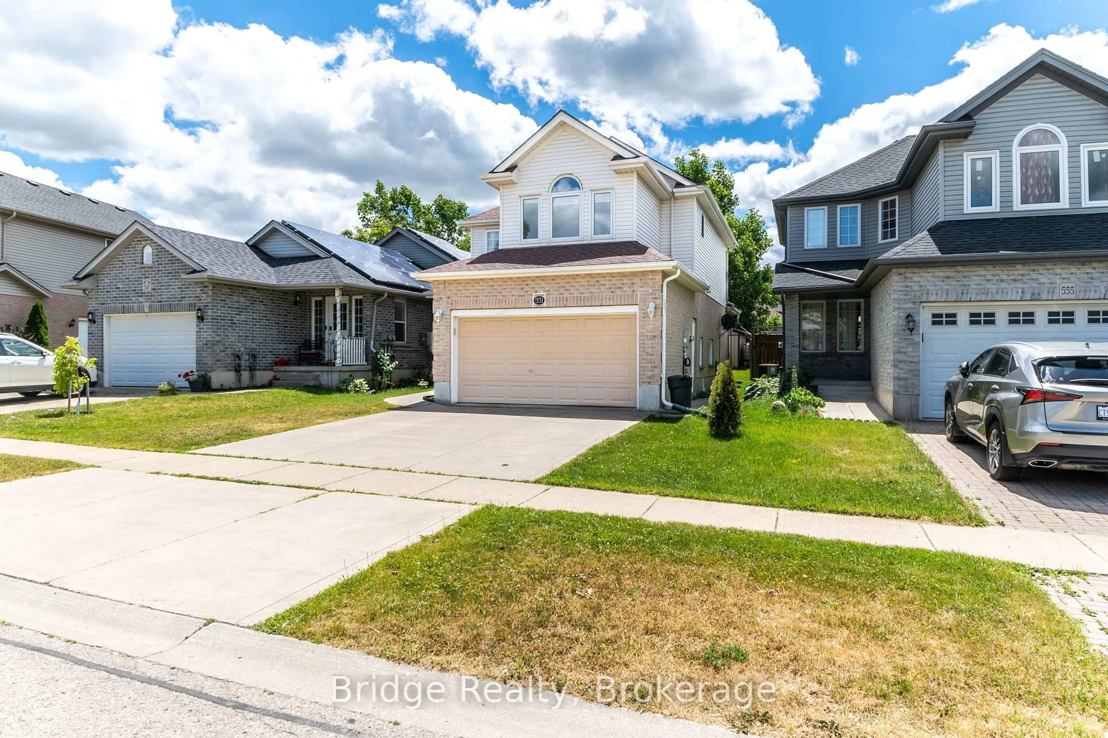 A pic from outside/outdoor area/front of a property/back of a property/a pic from drone, street for 551 Ontario St, Woodstock Ontario N4V 1H2