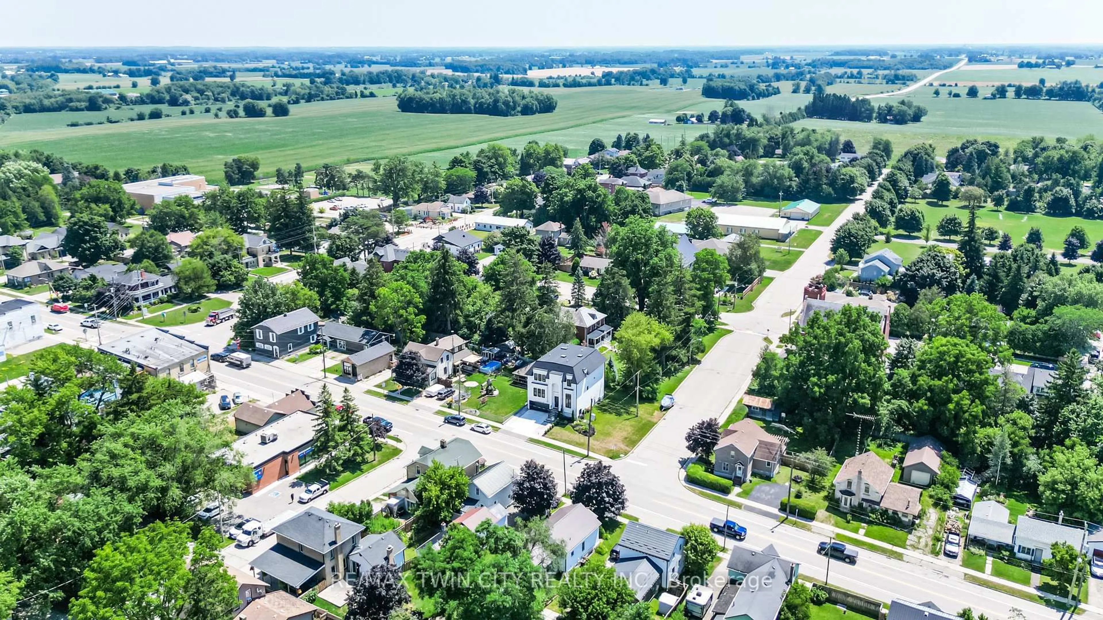 A pic from outside/outdoor area/front of a property/back of a property/a pic from drone, street for 28 Oxford St, Blandford-Blenheim Ontario N0J 1G0