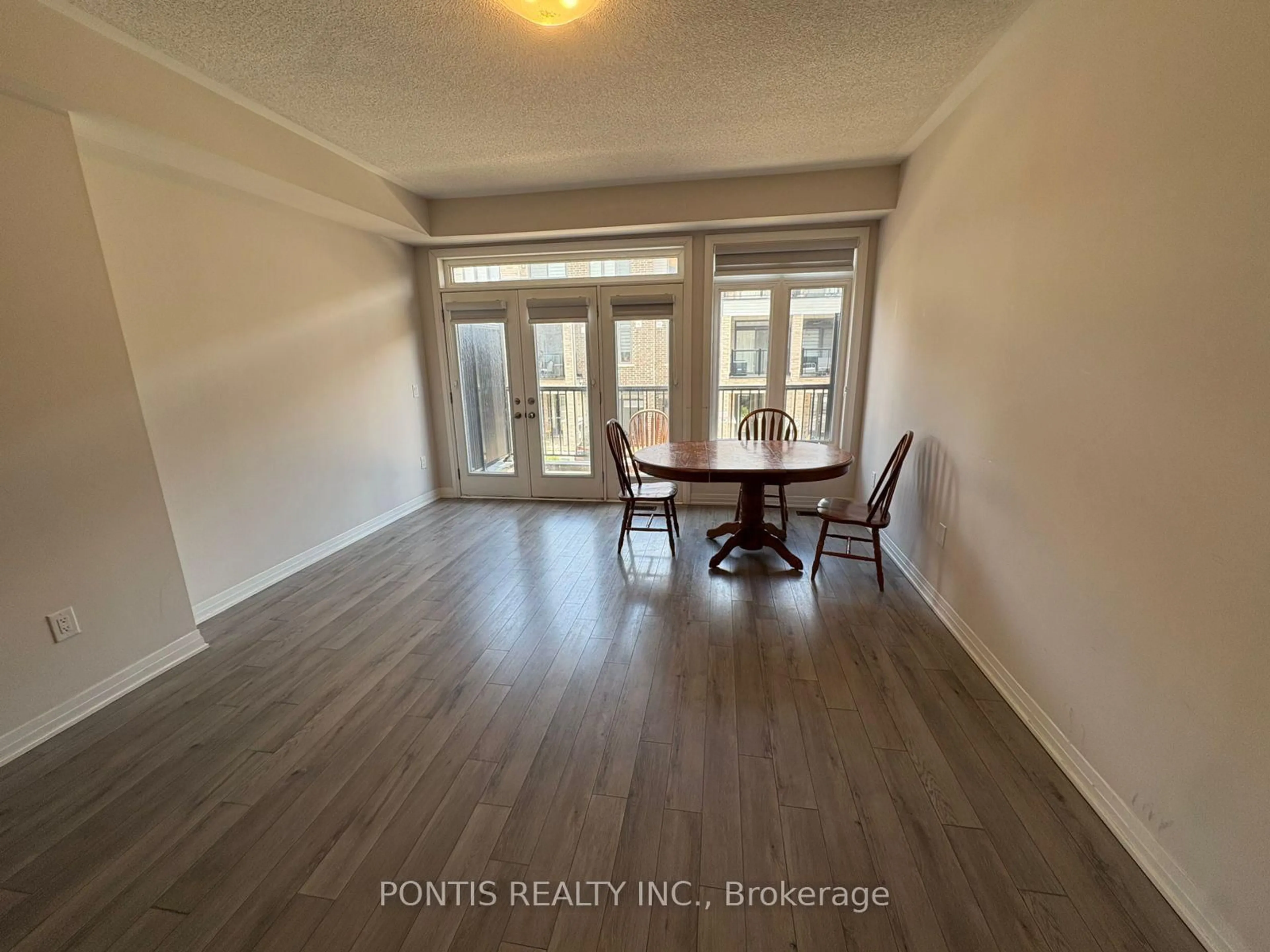A pic of a room for 585 Colborne St #304, Brantford Ontario N3S 3M7