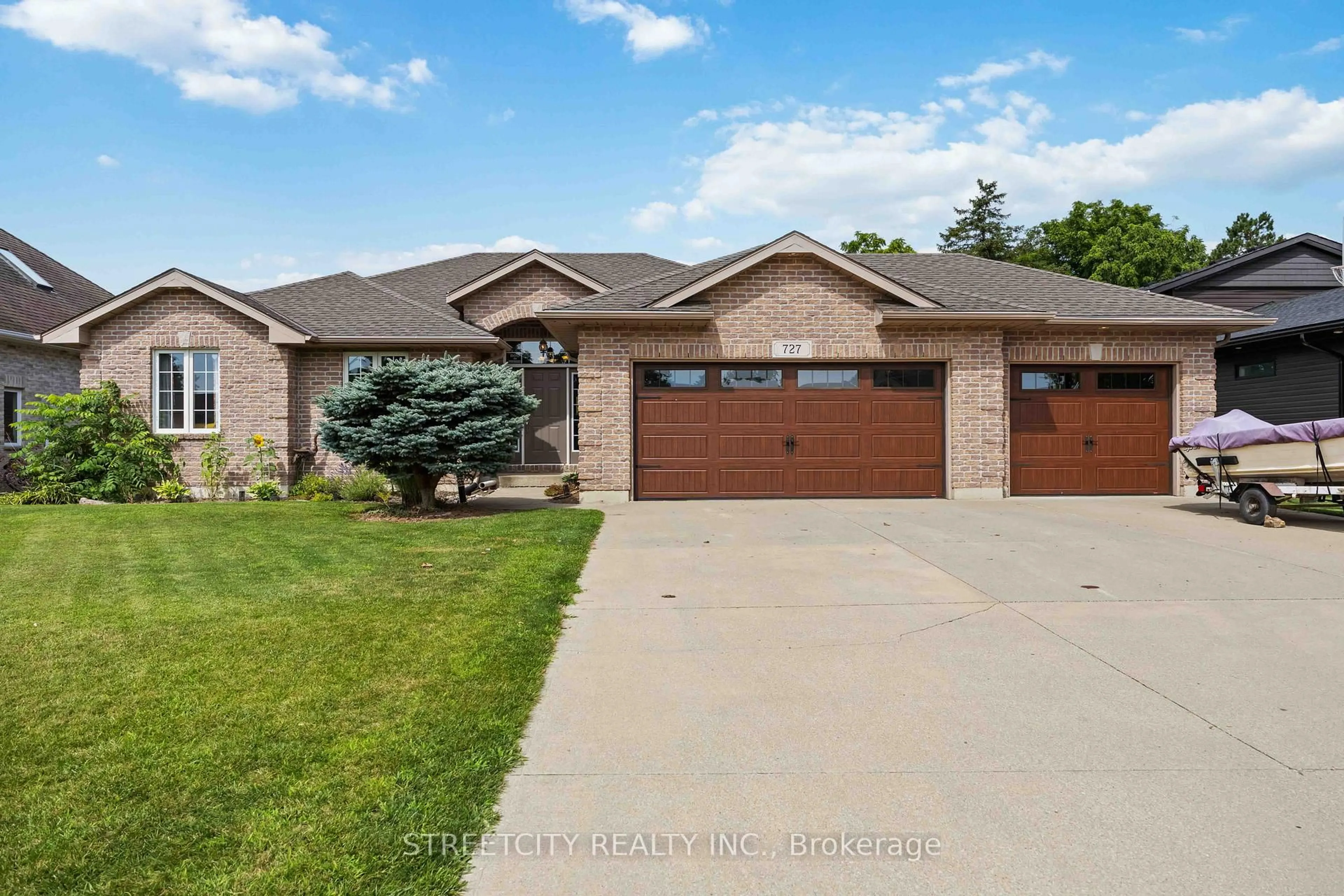Home with brick exterior material, street for 727 Norman St, Plympton-Wyoming Ontario N0N 1J0