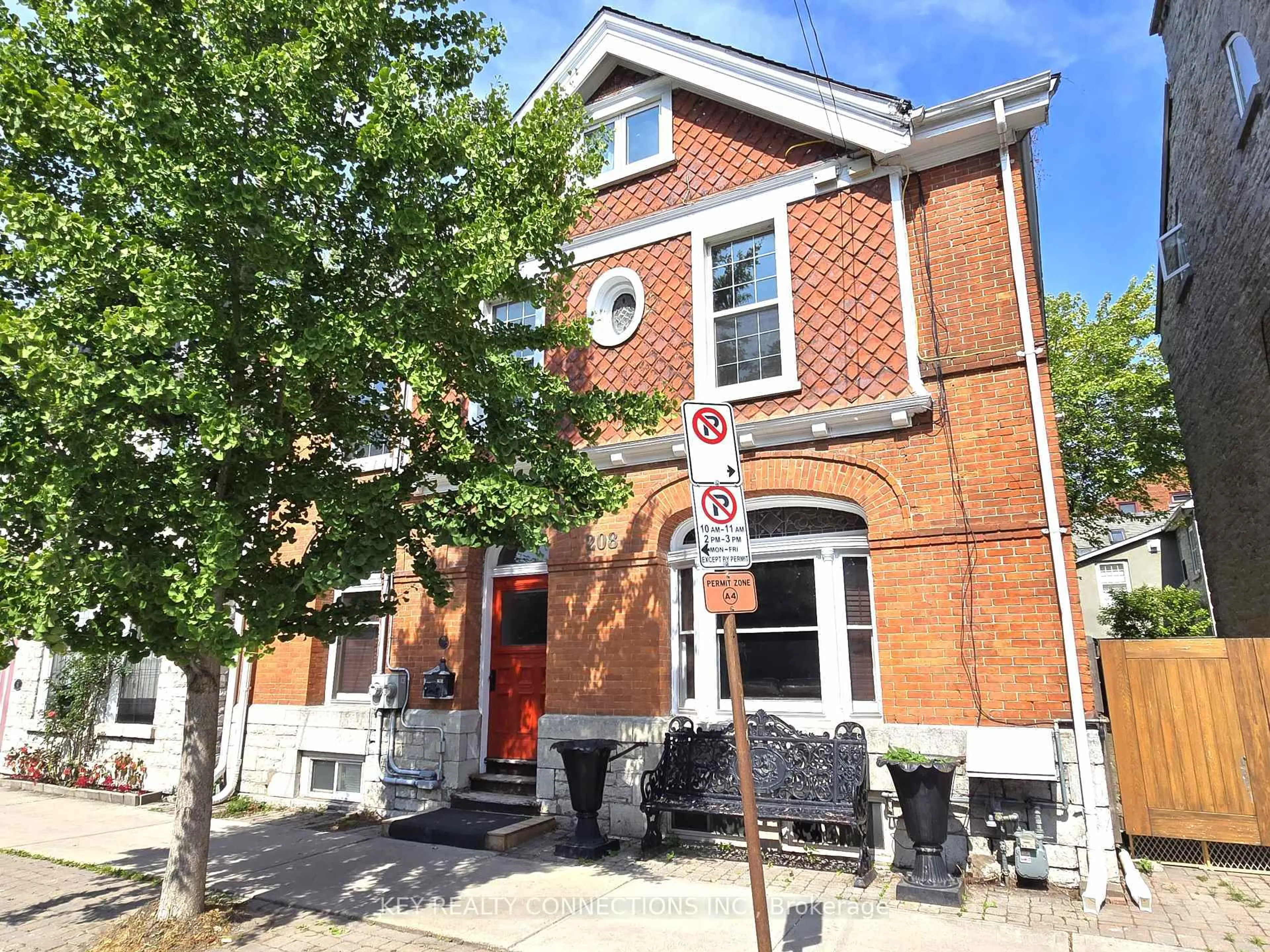 Home with brick exterior material, street for 208 King St, Kingston Ontario K7L 3A4