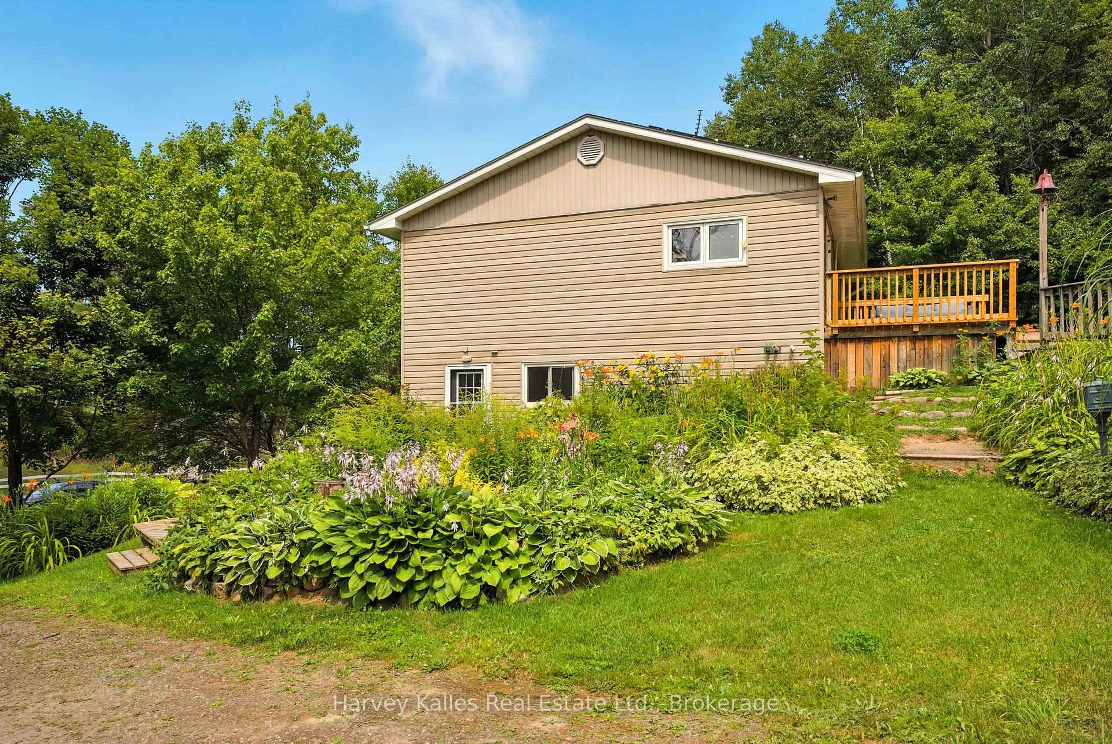 Unknown for 1094 Prospect Lake Rd, Bracebridge Ontario P1L 1X1