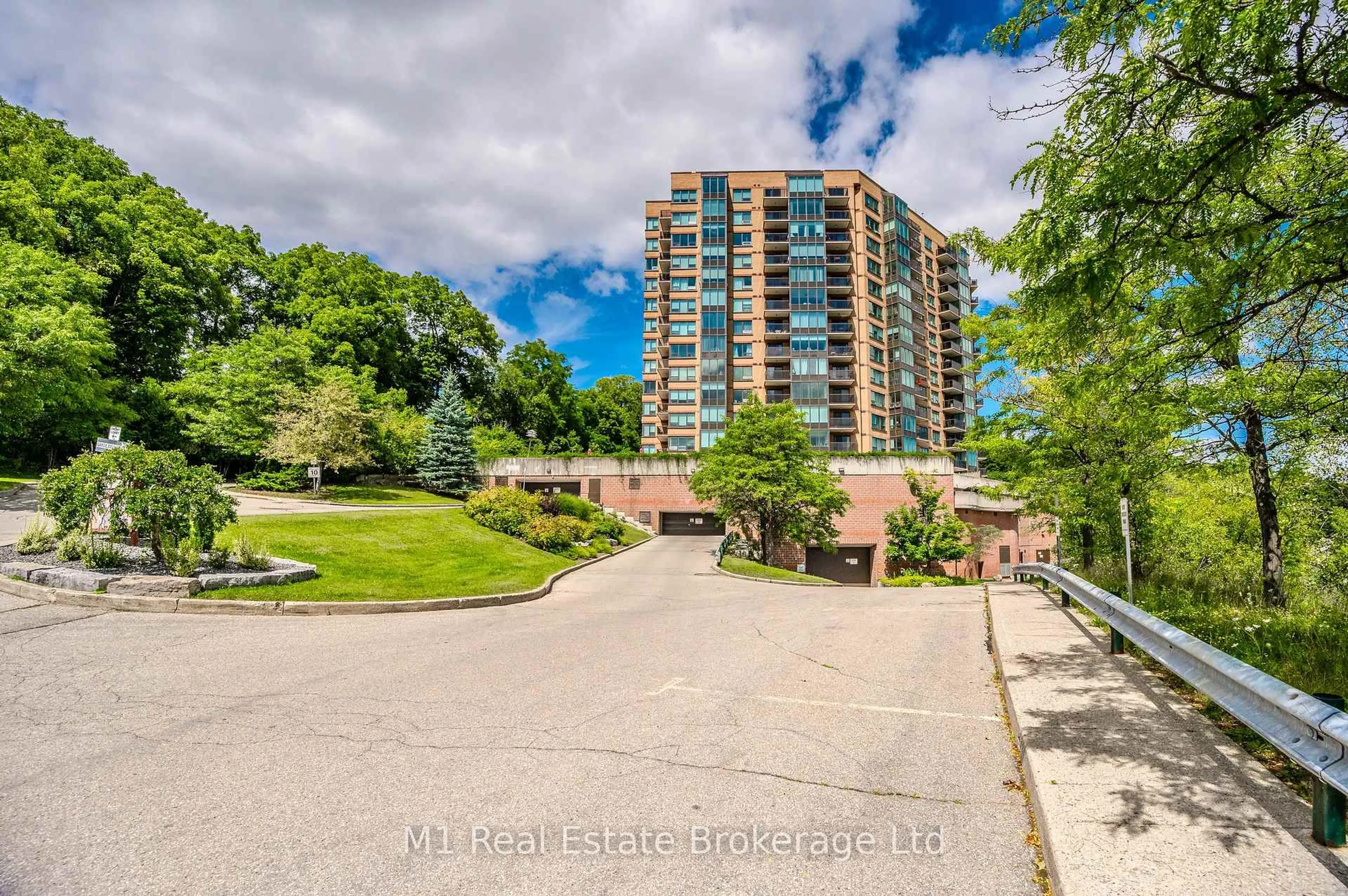 A pic from outside/outdoor area/front of a property/back of a property/a pic from drone, water/lake/river/ocean view for 237 King St #506, Cambridge Ontario N3H 5L2