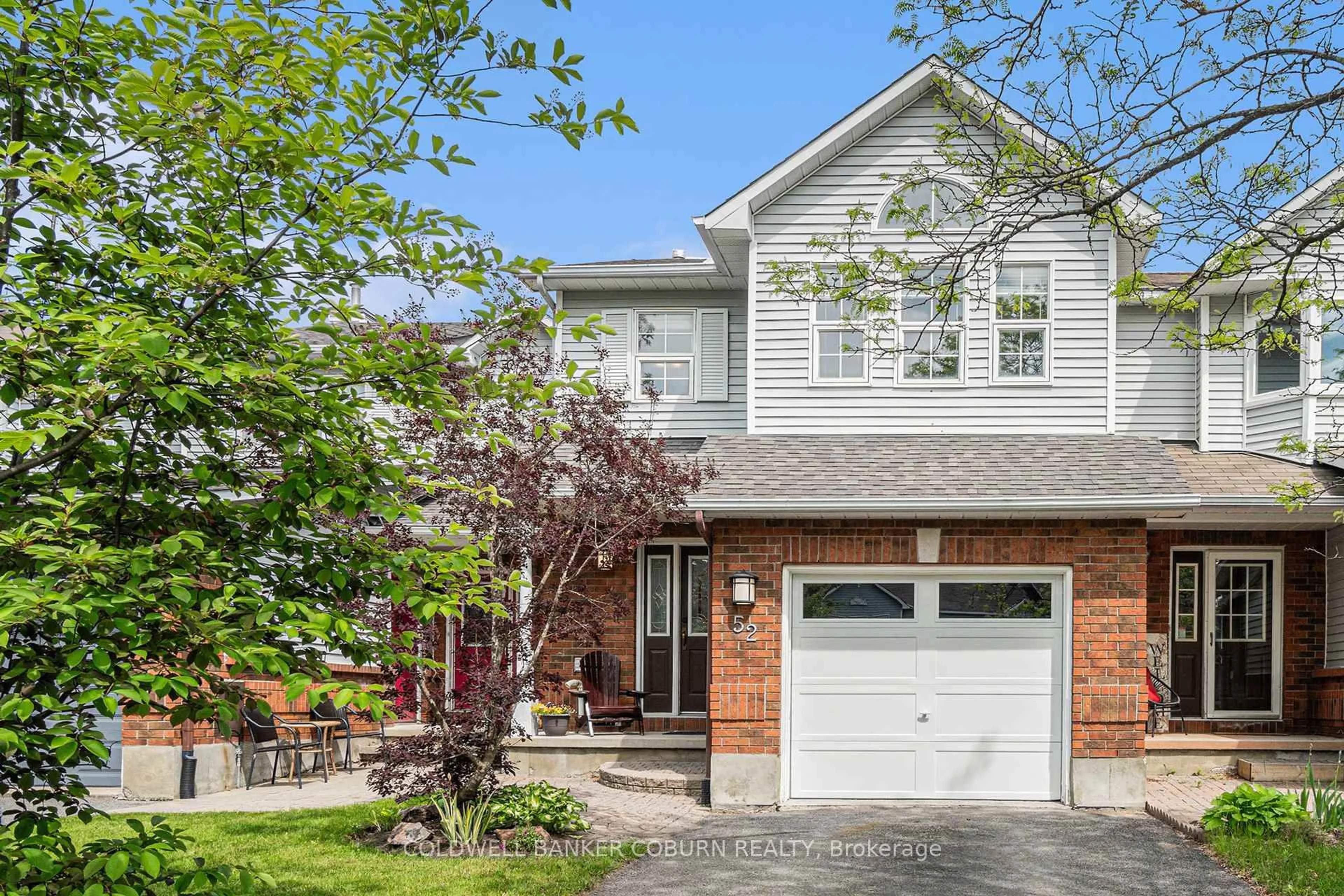 Home with brick exterior material, street for 52 Blackdome Cres, Ottawa Ontario K2T 1A9