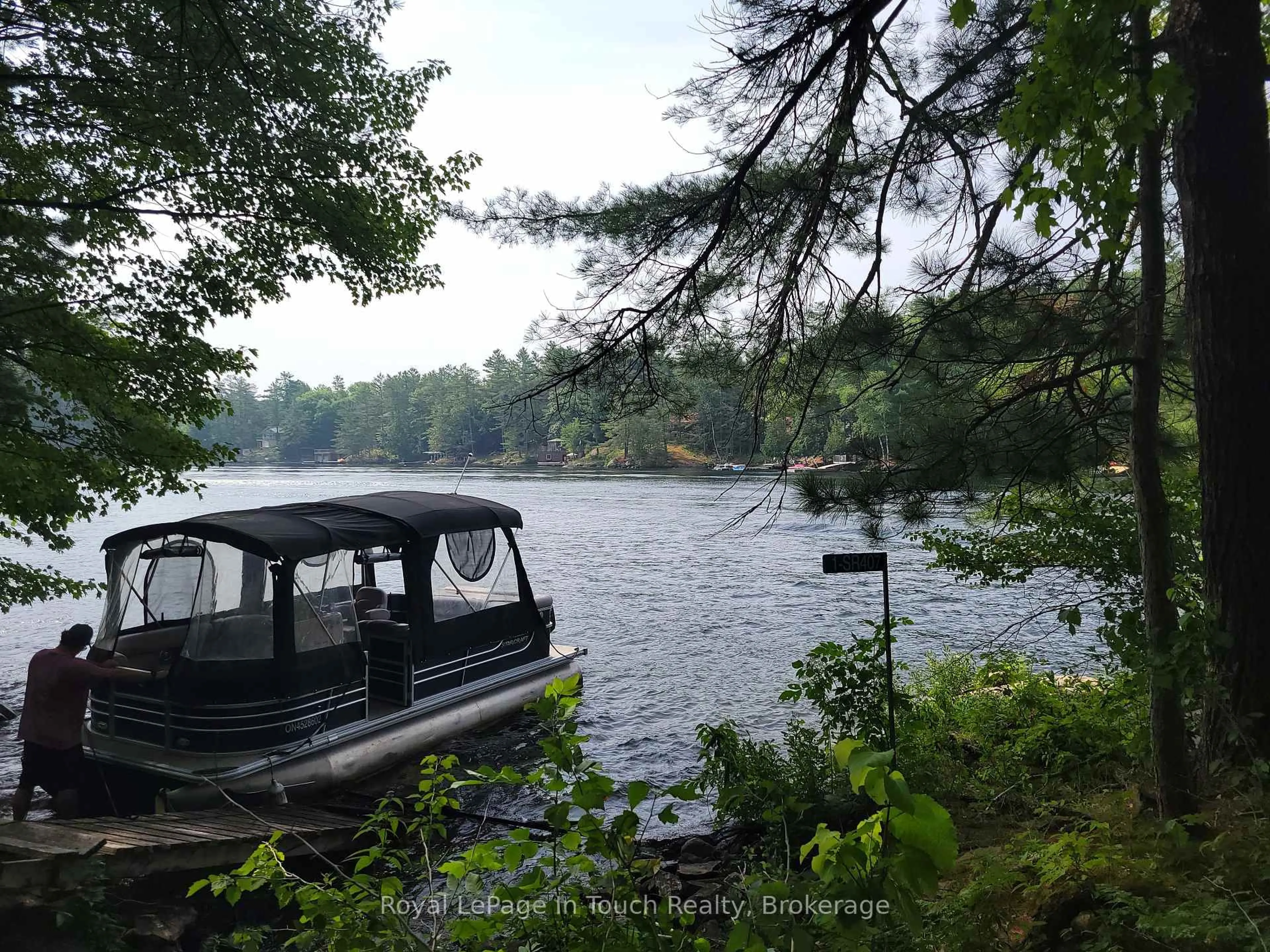 Blurry image for 1 SR407 Severn River Shores, Muskoka Lakes Ontario L0K 1E0