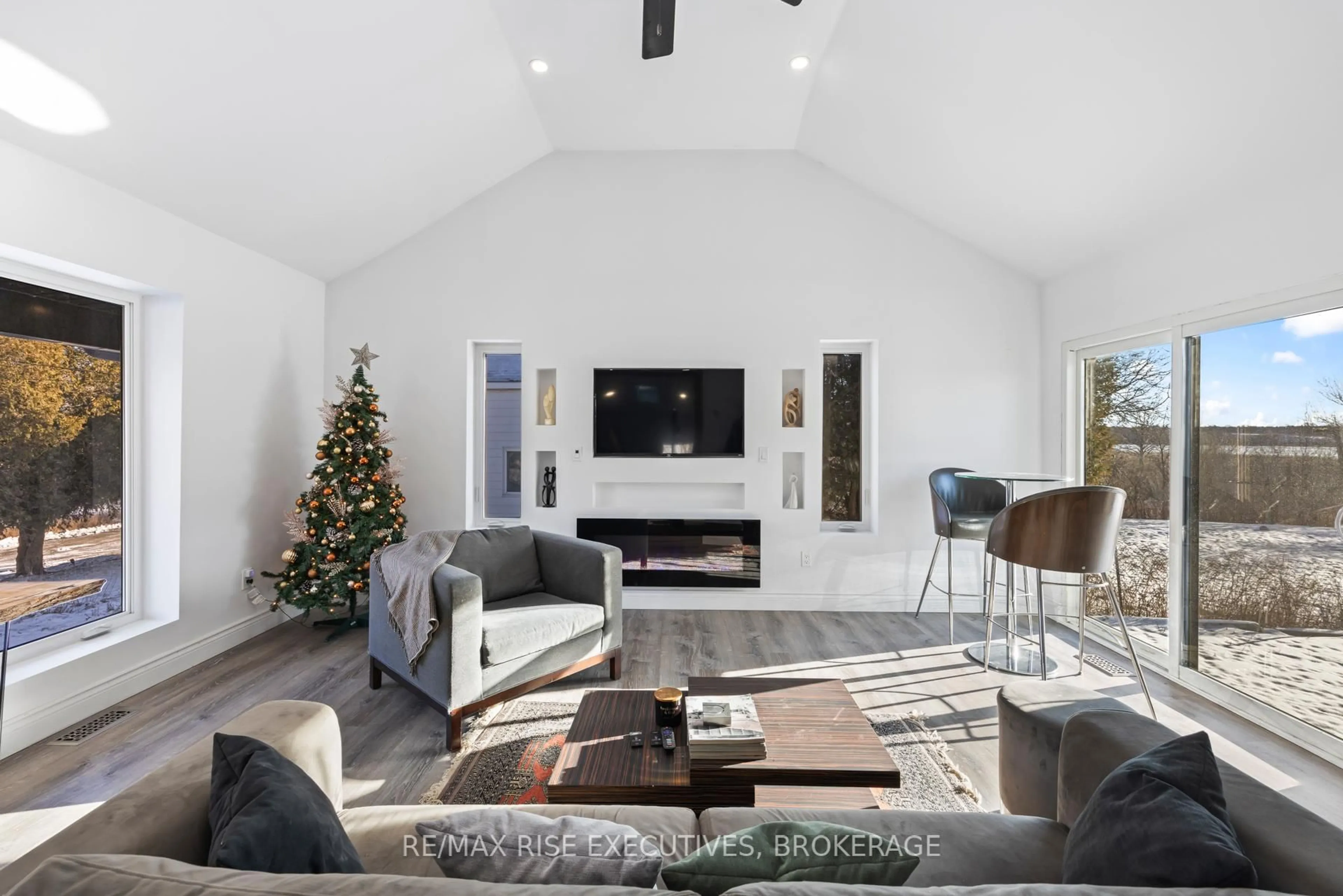 Living room with furniture, unknown for 10 Greer St, Kingston Ontario K7K 2V9