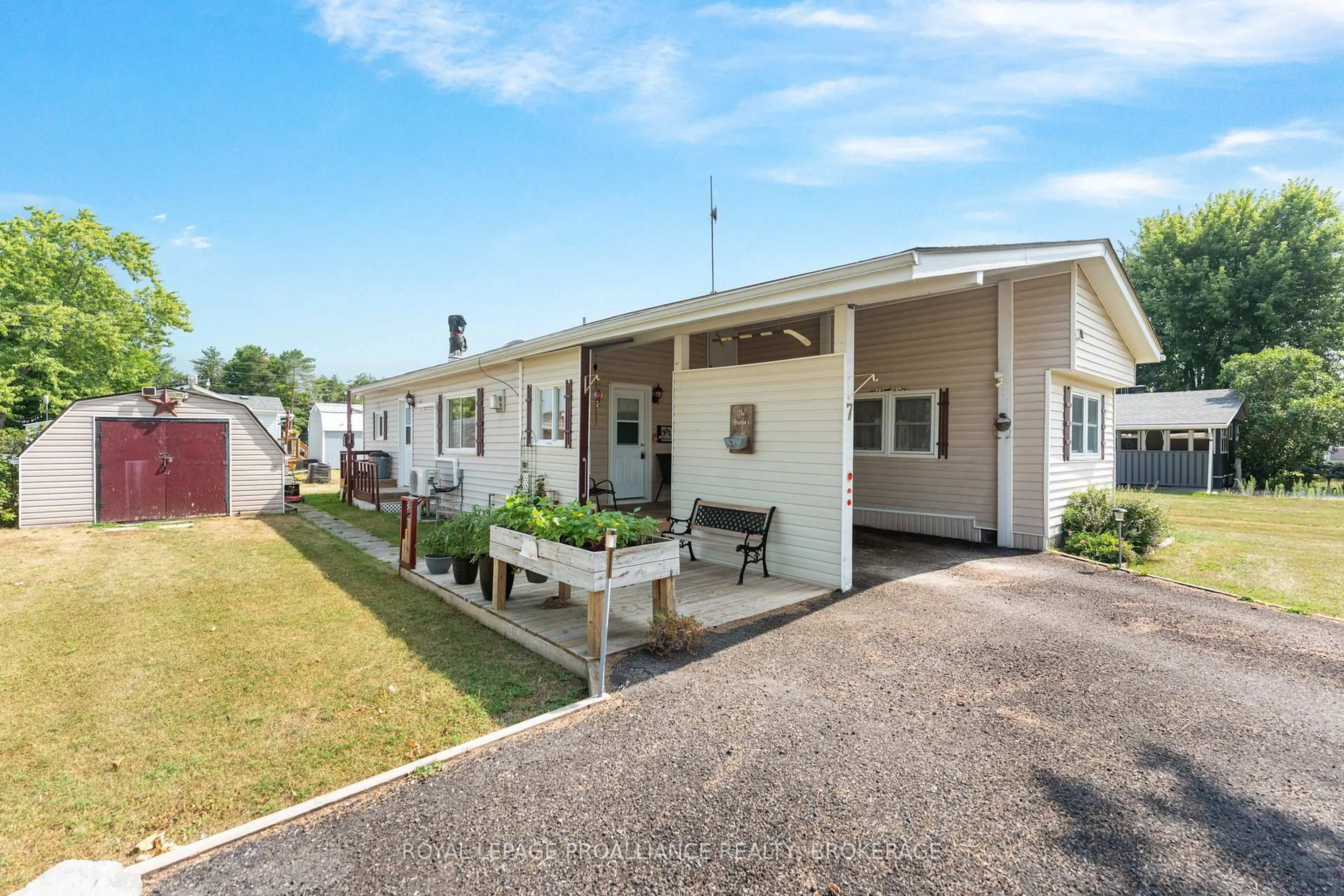 Home with vinyl exterior material, street for 4328 Elm St, Verona Ontario K0H 2W0