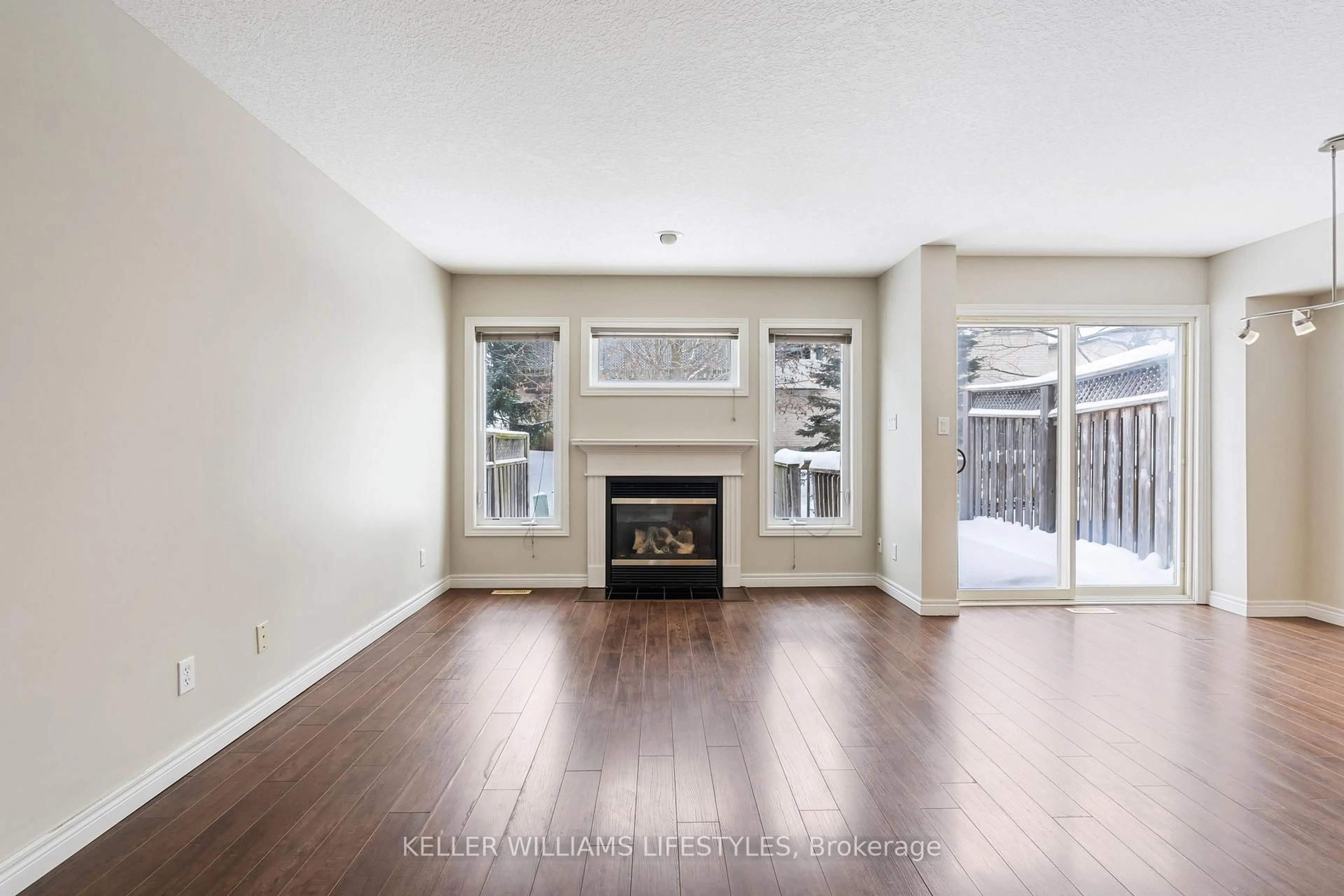 Living room with furniture, unknown for 505 Blue Jay Dr #43, London North Ontario N5X 4K7