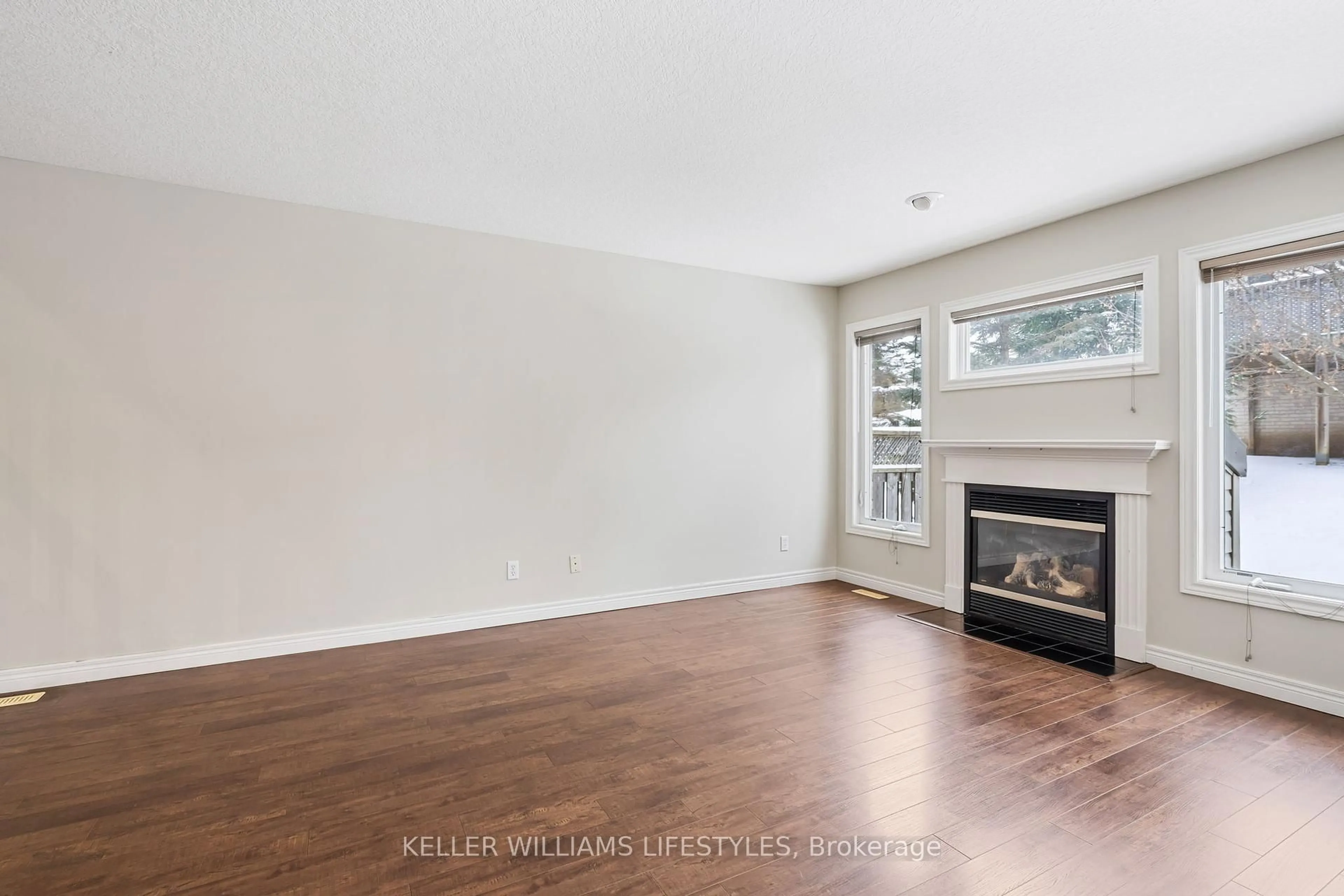 Unknown for 505 Blue Jay Dr #43, London North Ontario N5X 4K7