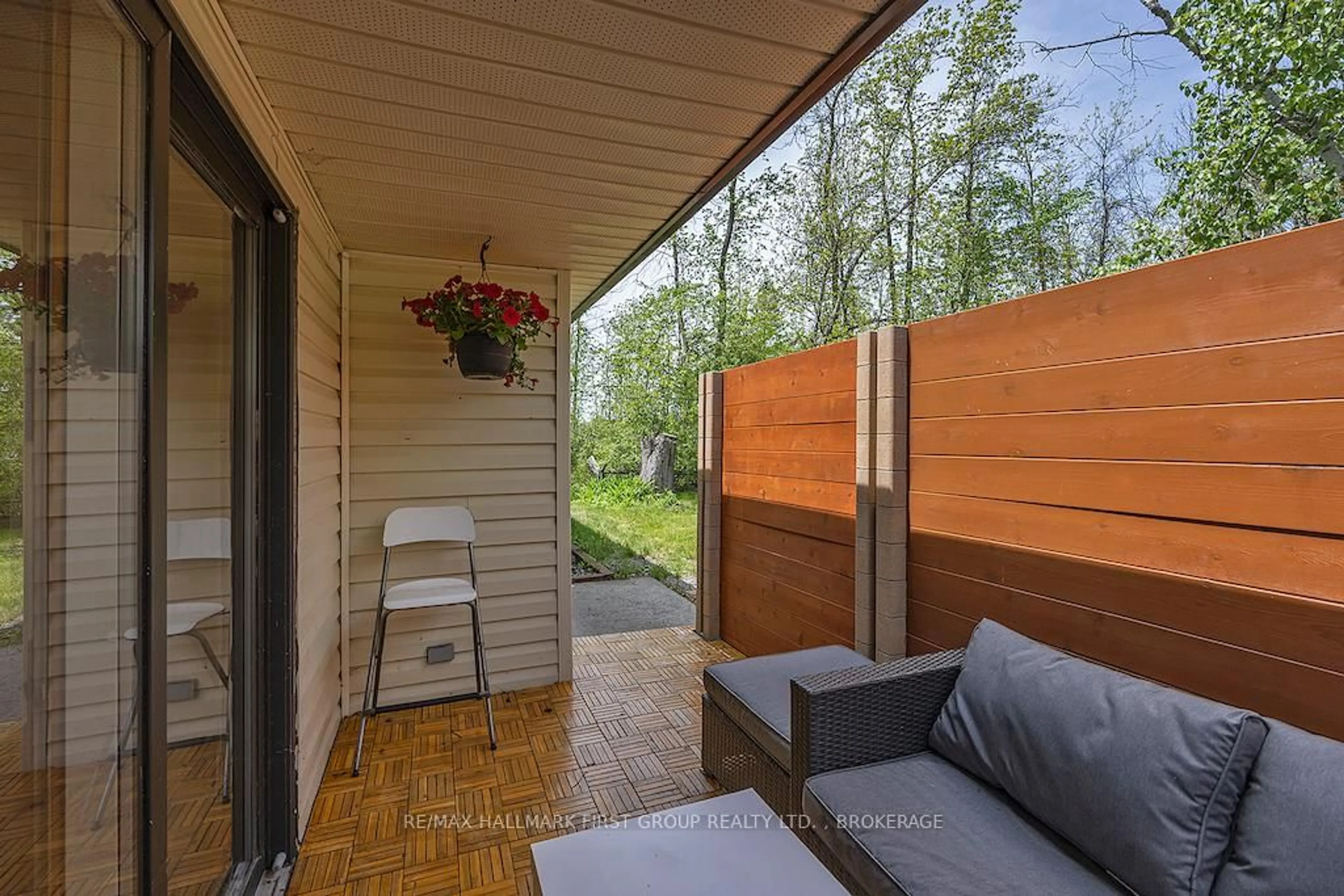 Patio, street for 4630 Highway  2 Highway, Loyalist Ontario K7P 0K6