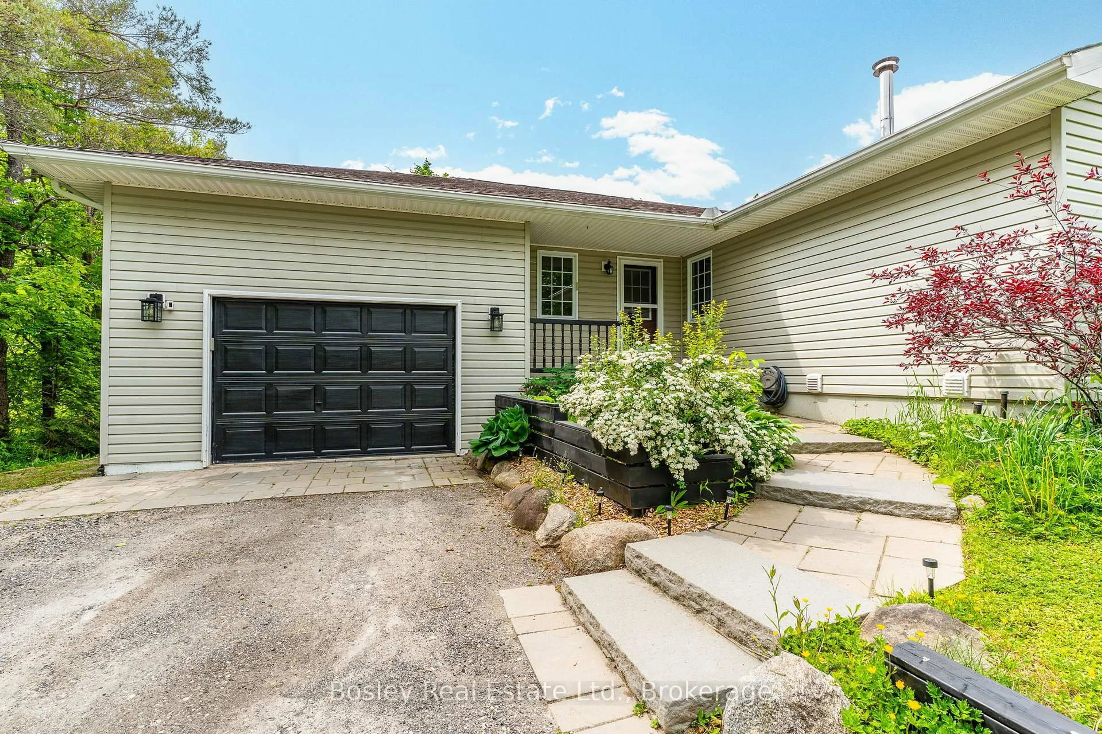 Unknown for 136 Maple Lane, Blue Mountains Ontario N0H 2E0