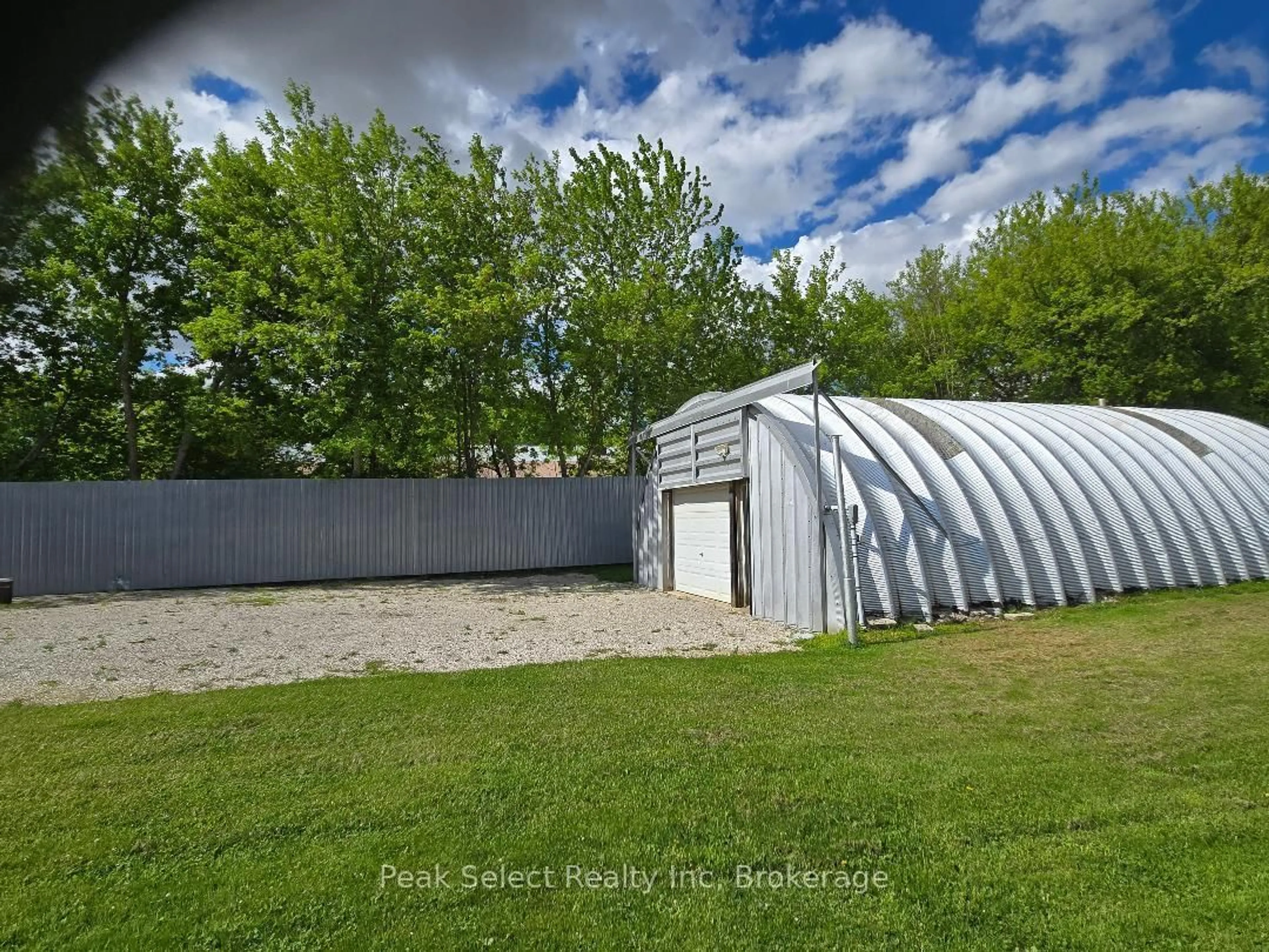 Shed for 20328 Fairview Rd, Thames Centre Ontario N0M 2P0