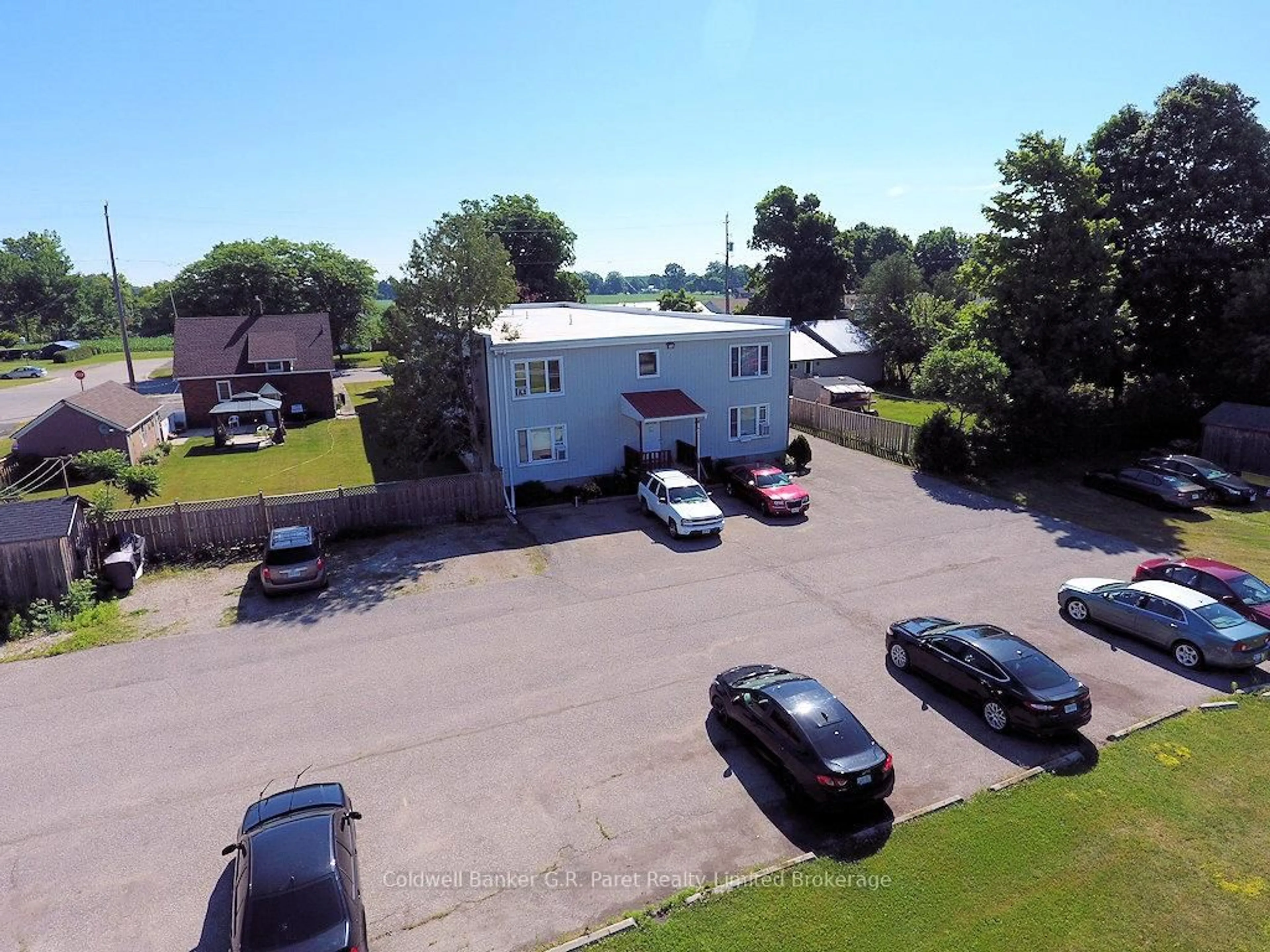A pic from outside/outdoor area/front of a property/back of a property/a pic from drone, street for 52 Queen St, Norfolk Ontario N0E 1G0