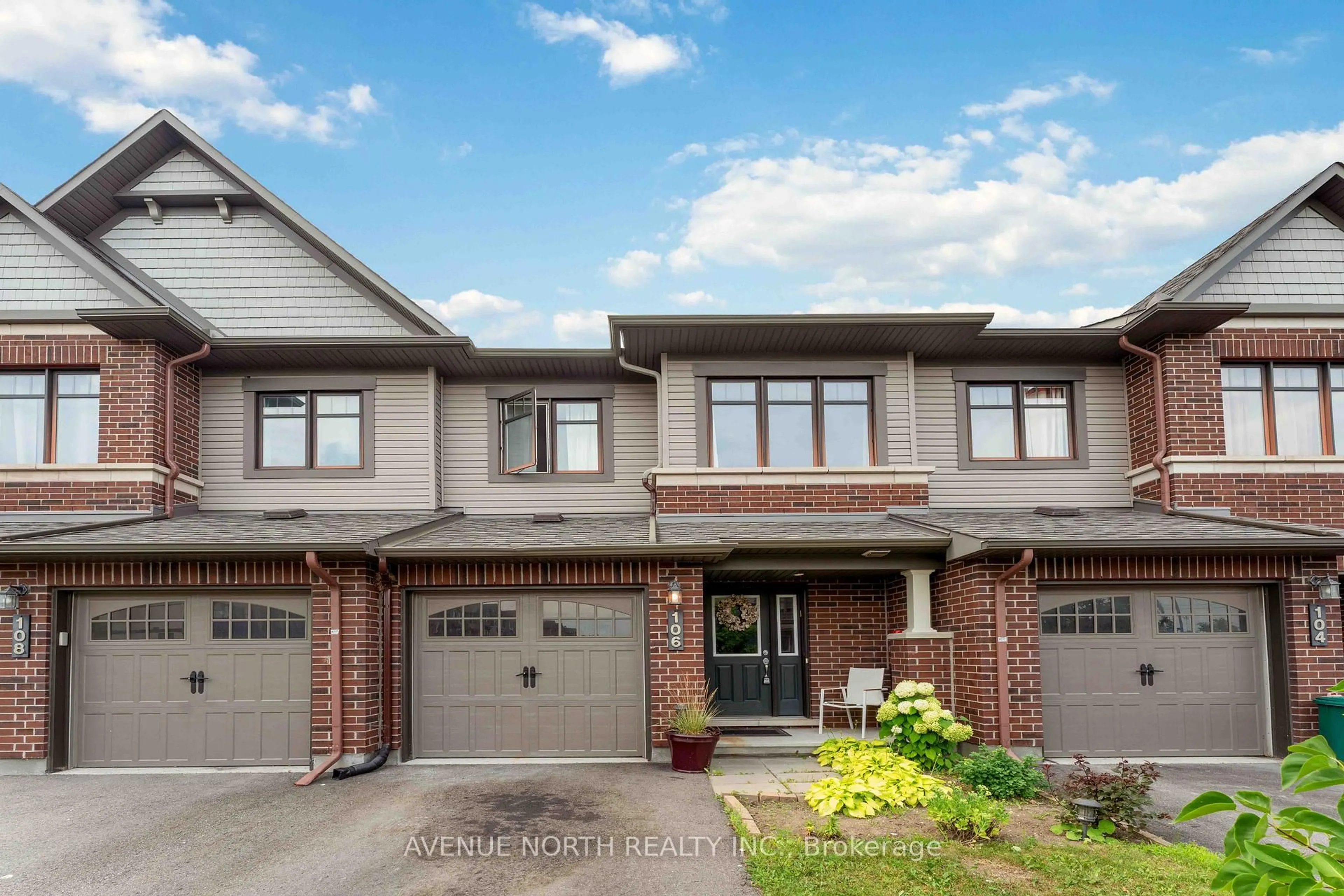 Home with brick exterior material, street for 106 Nacarat St, Ottawa Ontario K4A 1B1