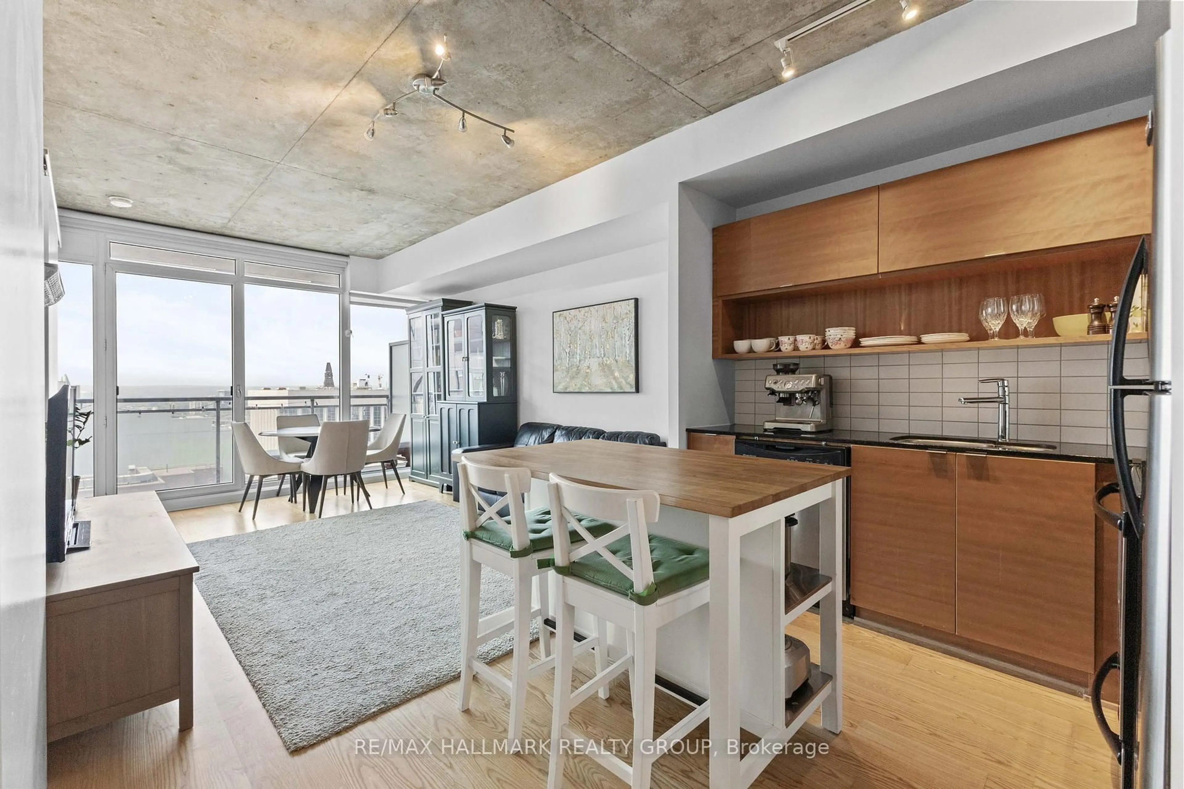 Open concept kitchen, unknown for 324 Laurier Ave #2105, Ottawa Ontario K1P 0A4