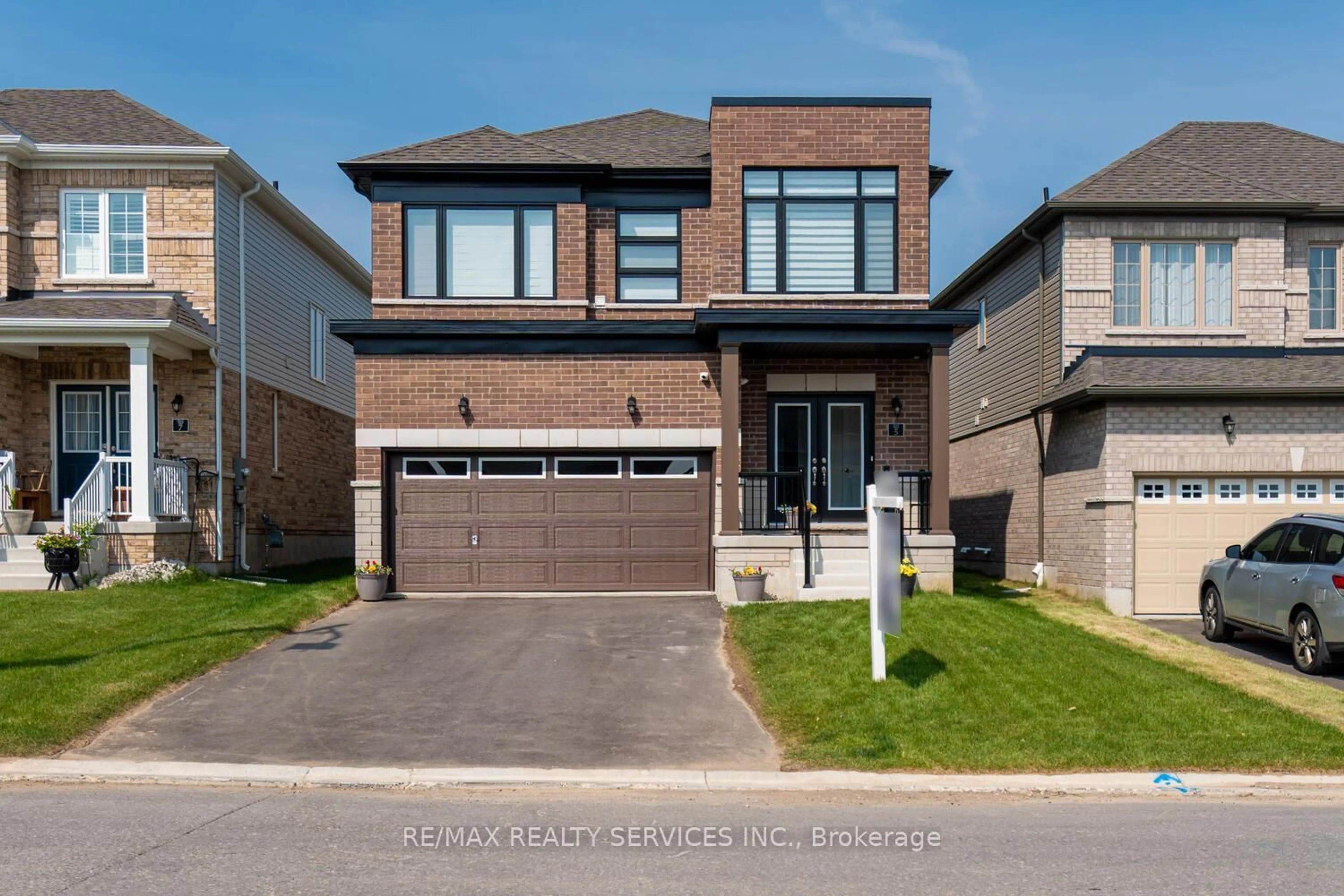 Home with brick exterior material, street for 5 Heming St, Brant Ontario N3L 0M5