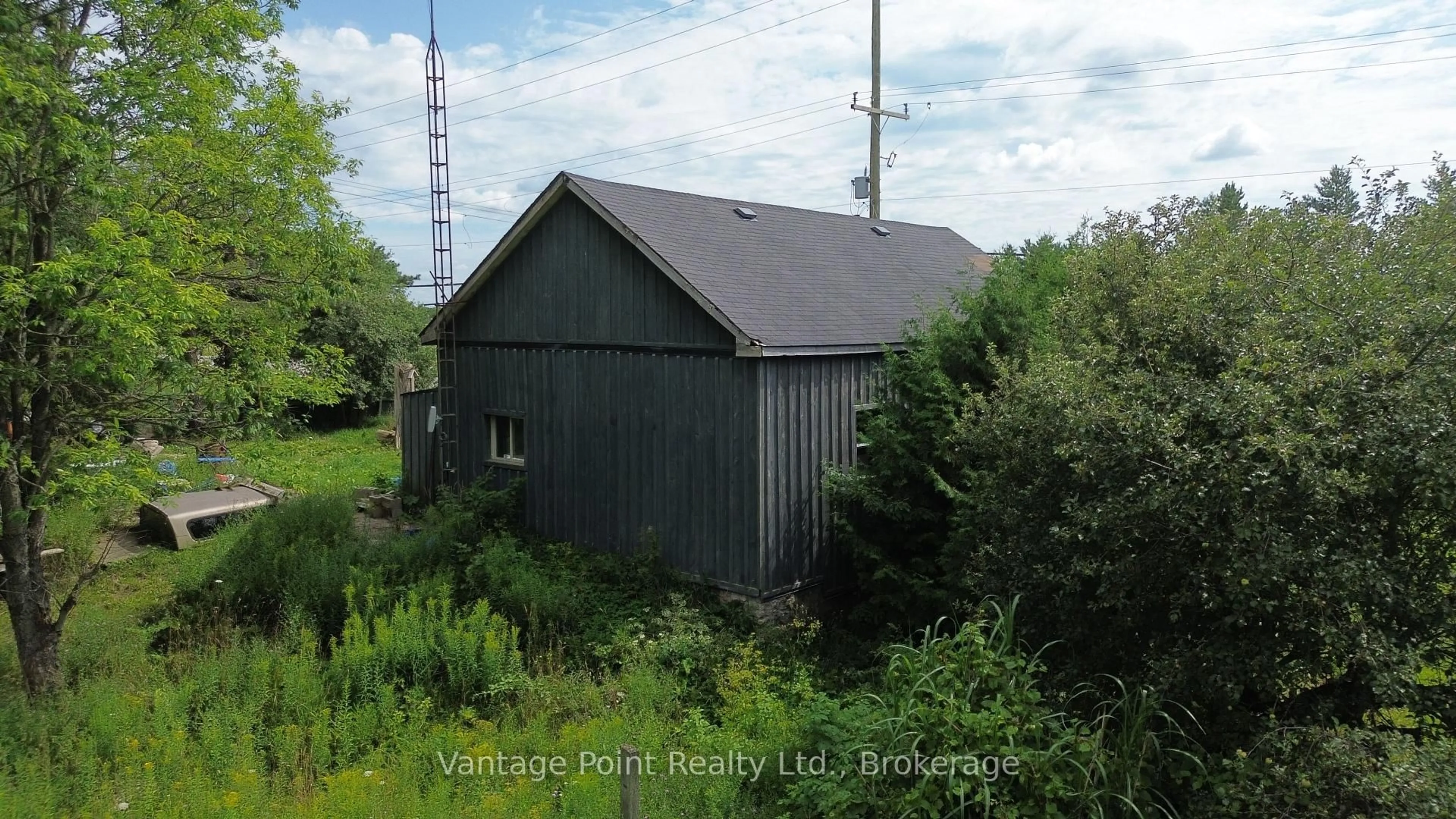 Shed for 560335 70 Sdrd, Chatsworth Ontario N0C 1H0