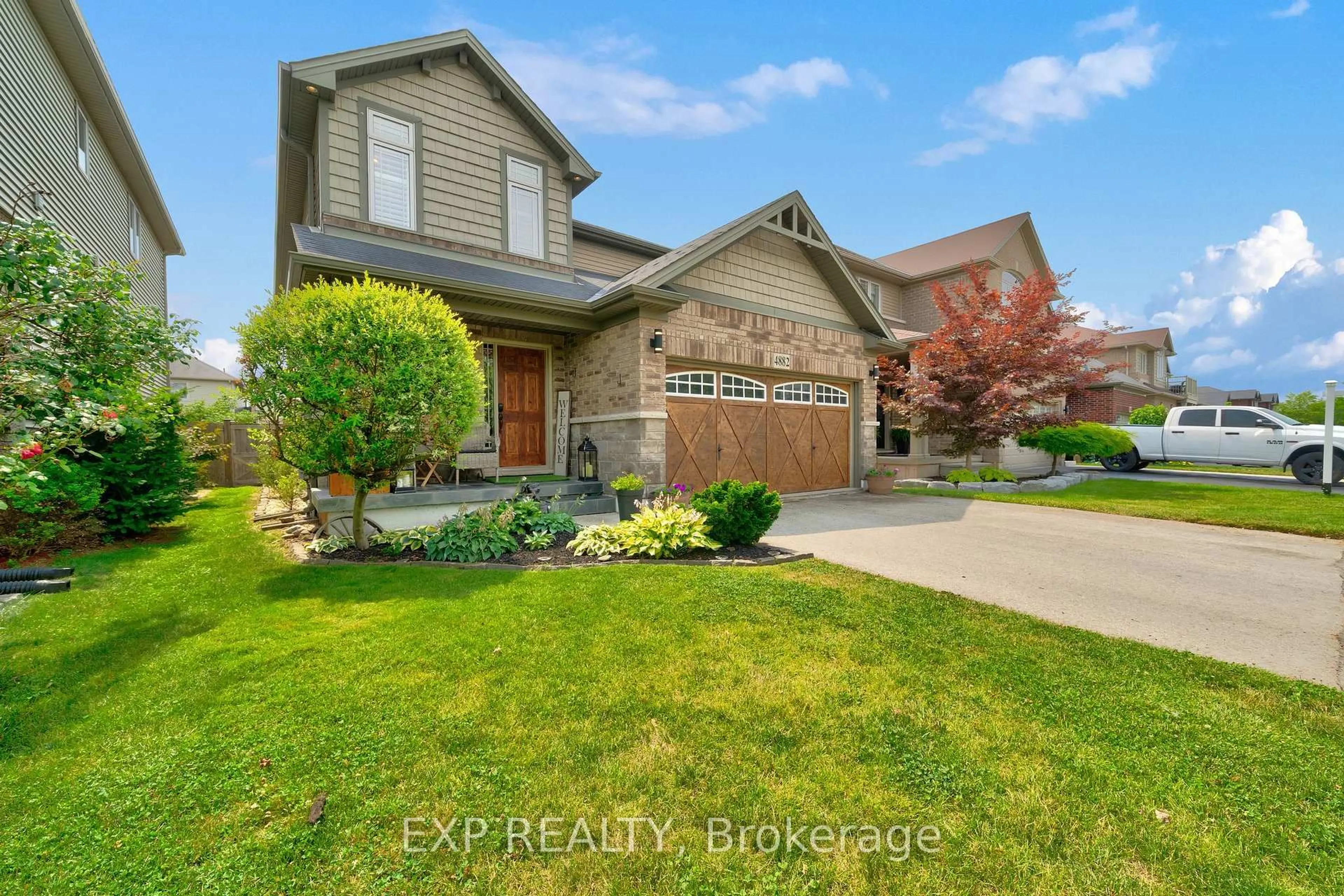 Home with brick exterior material, street for 4882 Allan Crt, Lincoln Ontario L0R 1B3