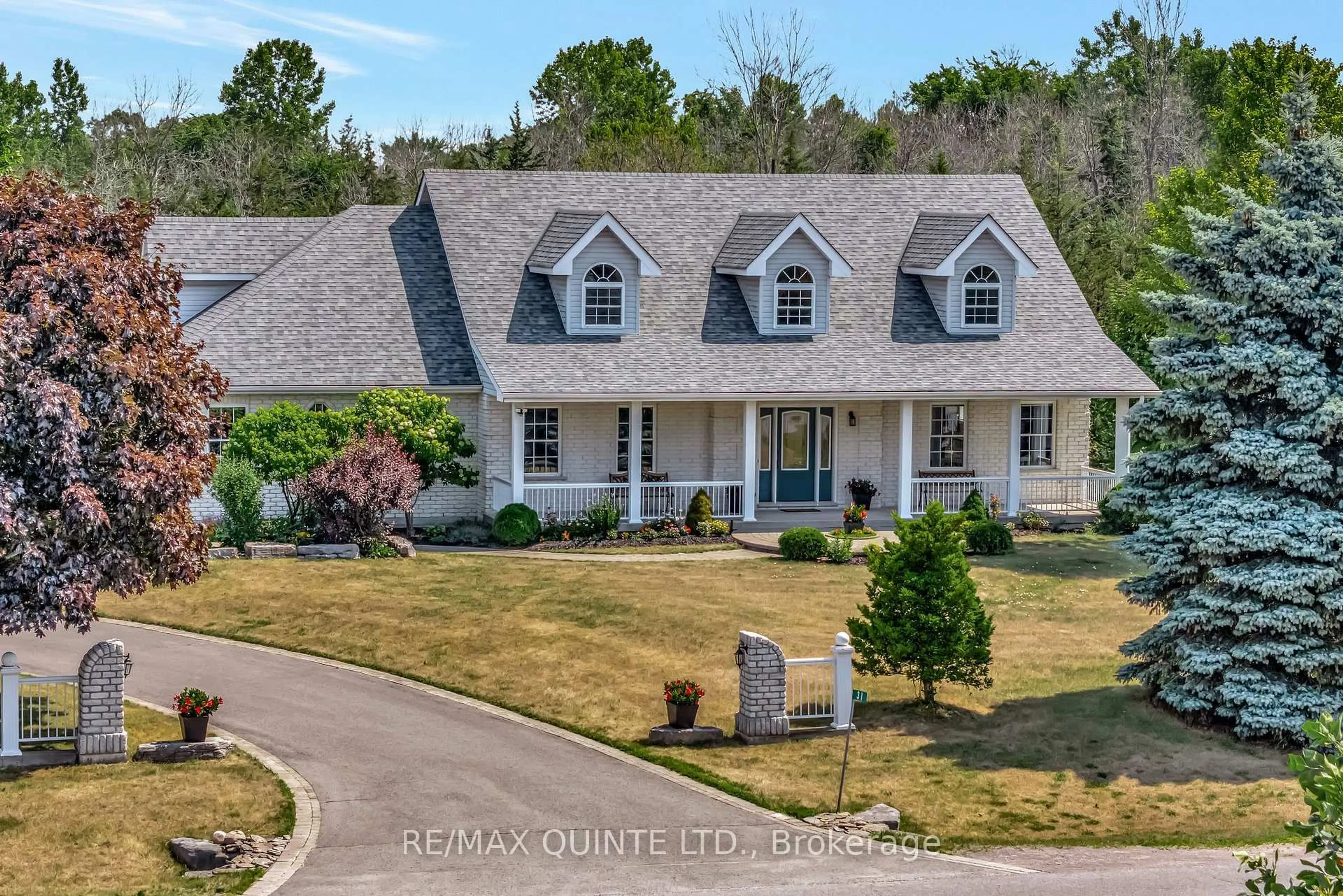 A pic from outside/outdoor area/front of a property/back of a property/a pic from drone, street for 31 Bay Breeze St, Prince Edward County Ontario K8N 0L4