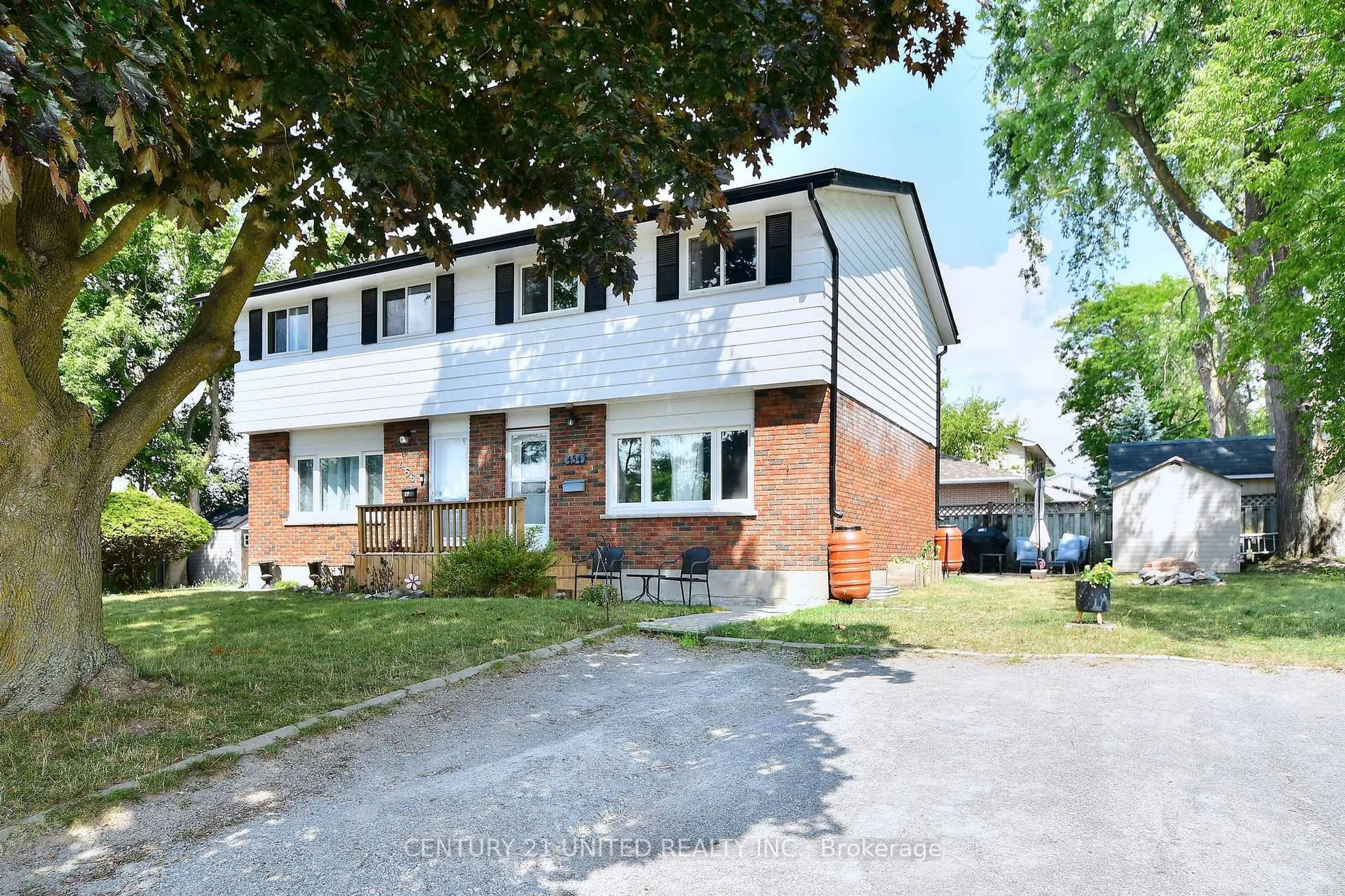 Home with brick exterior material, street for 454 Southpark Dr, Peterborough South Ontario K9J 1C3