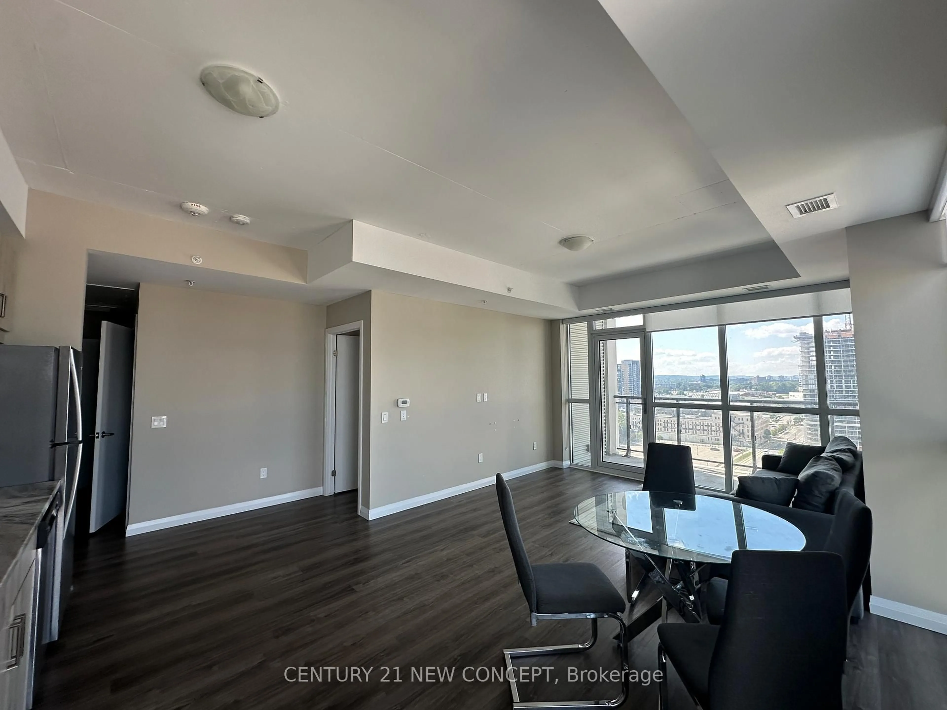 A pic of a room for 60 Charles St #1510, Kitchener Ontario N2G 0C9