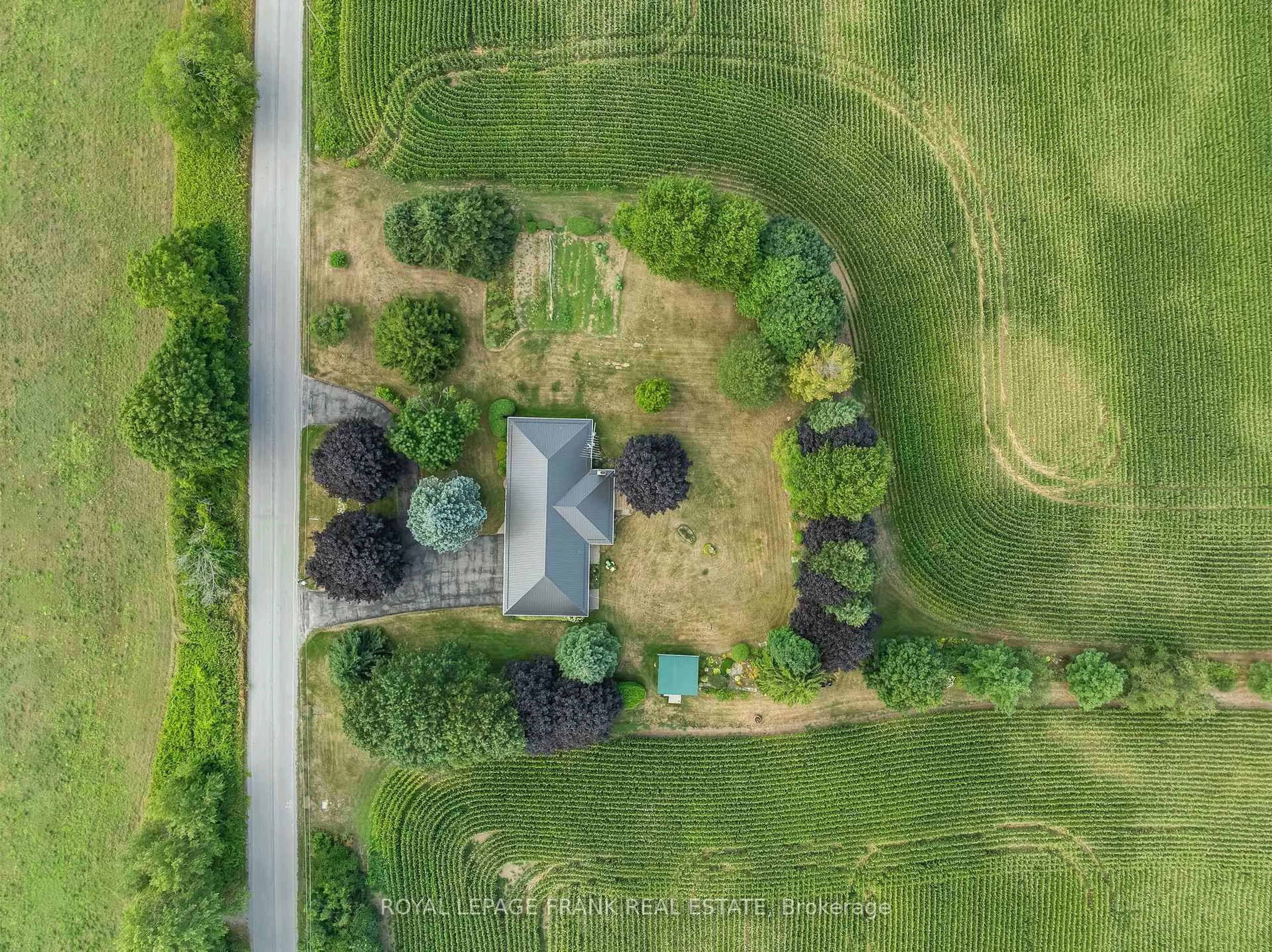 A pic from outside/outdoor area/front of a property/back of a property/a pic from drone, unknown for 3311 Zion Rd, Port Hope Ontario L1A 3V7