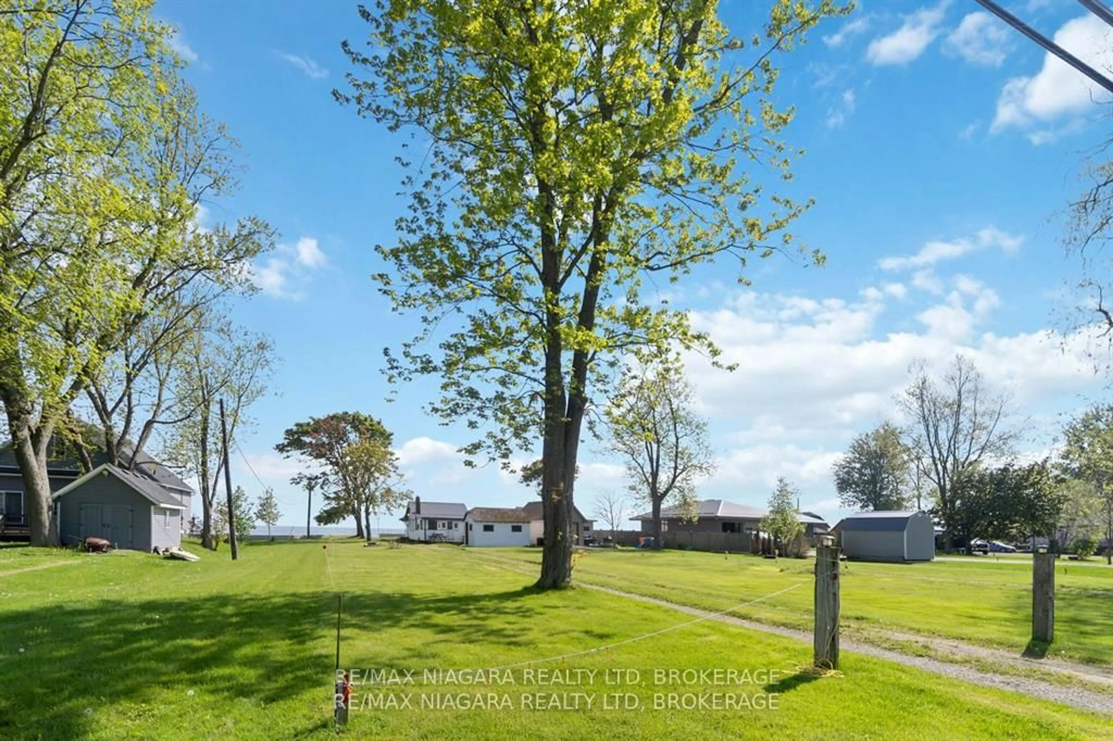 A pic from outside/outdoor area/front of a property/back of a property/a pic from drone, unknown for 10953 LAKESHORE Rd, Wainfleet Ontario L3K 5V4