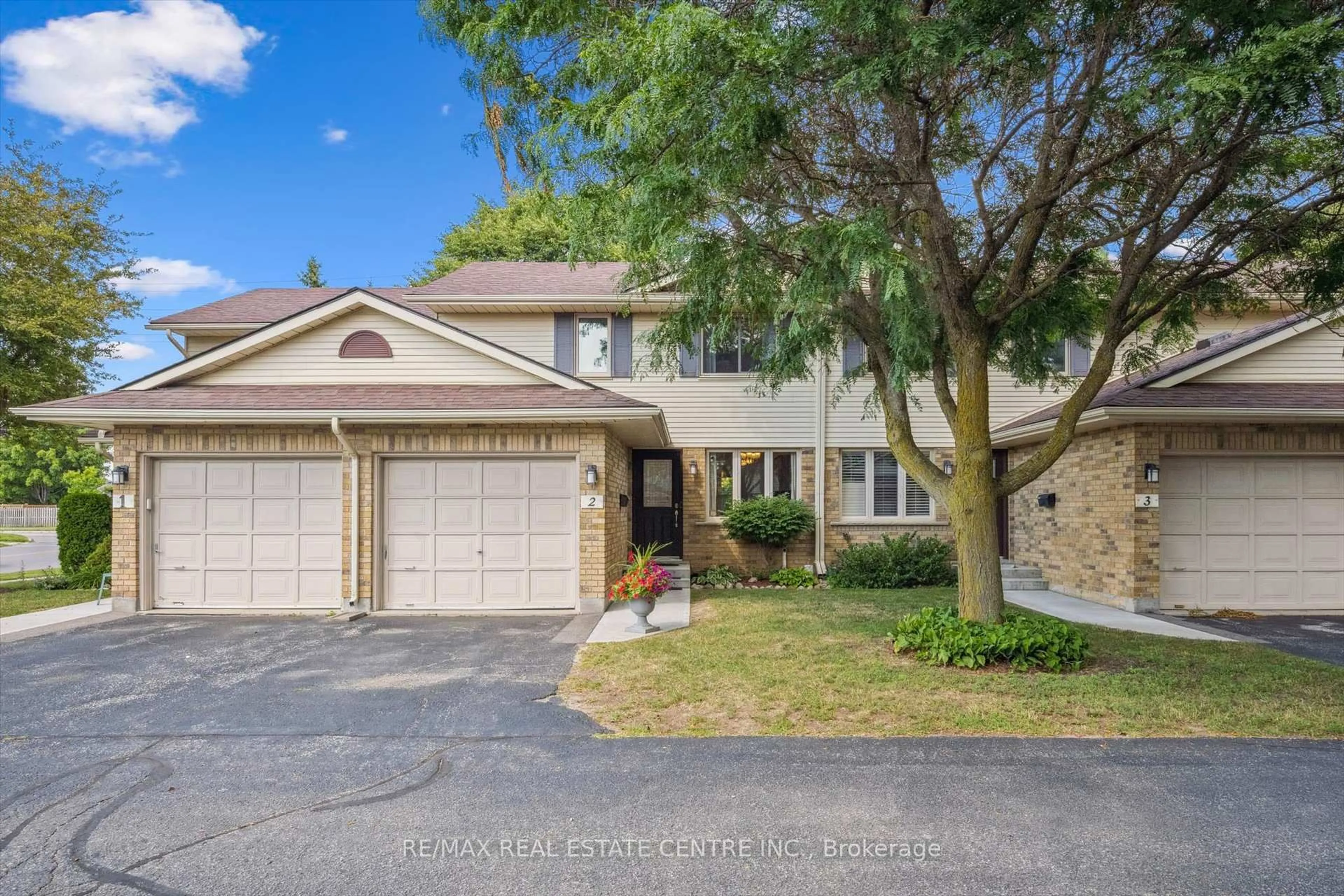 Unknown for 375 Kingscourt Dr #2, Waterloo Ontario N2K 3N7