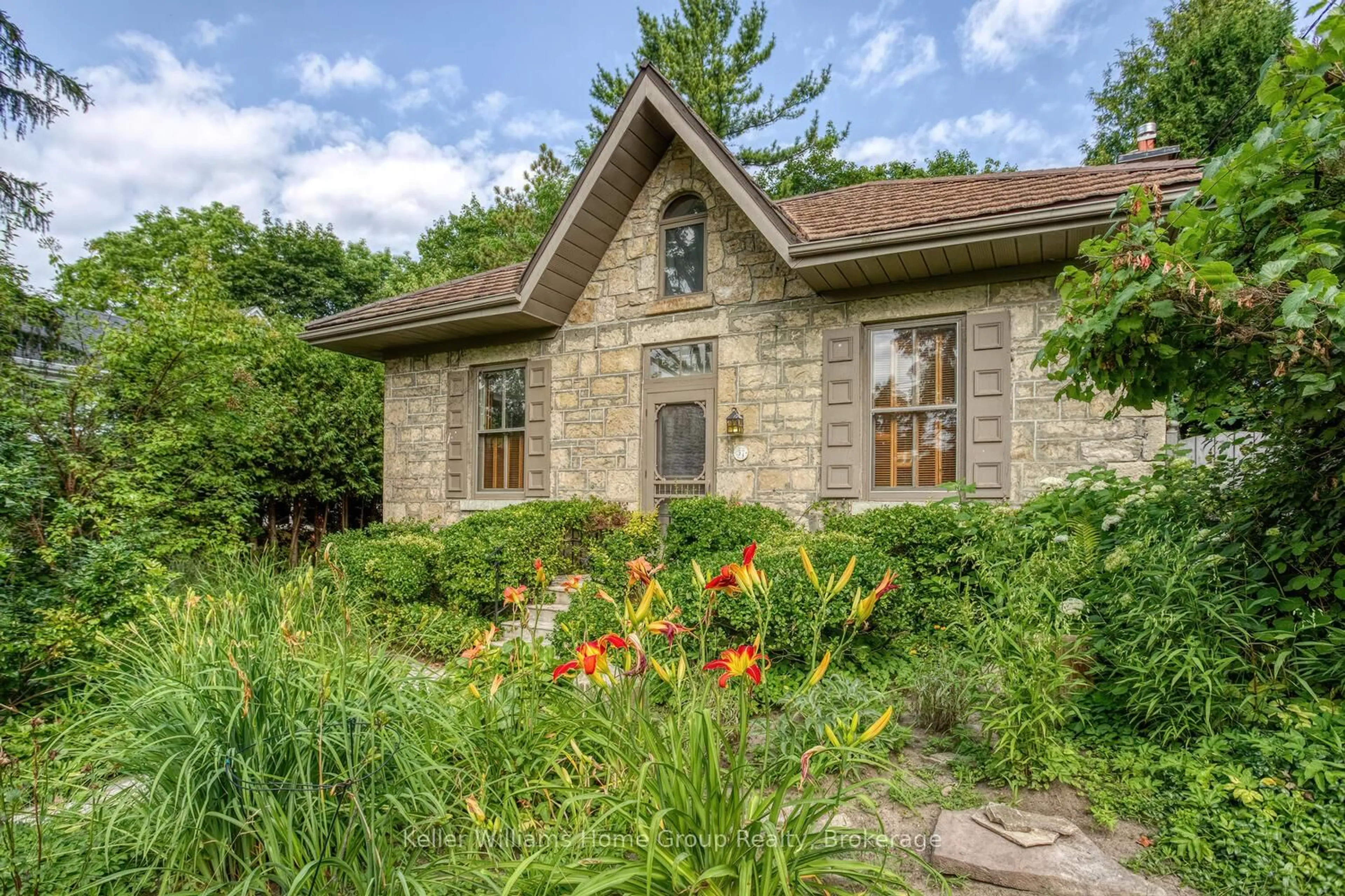 Home with brick exterior material, building for 57 Cambridge St, Guelph Ontario N1H 2V1