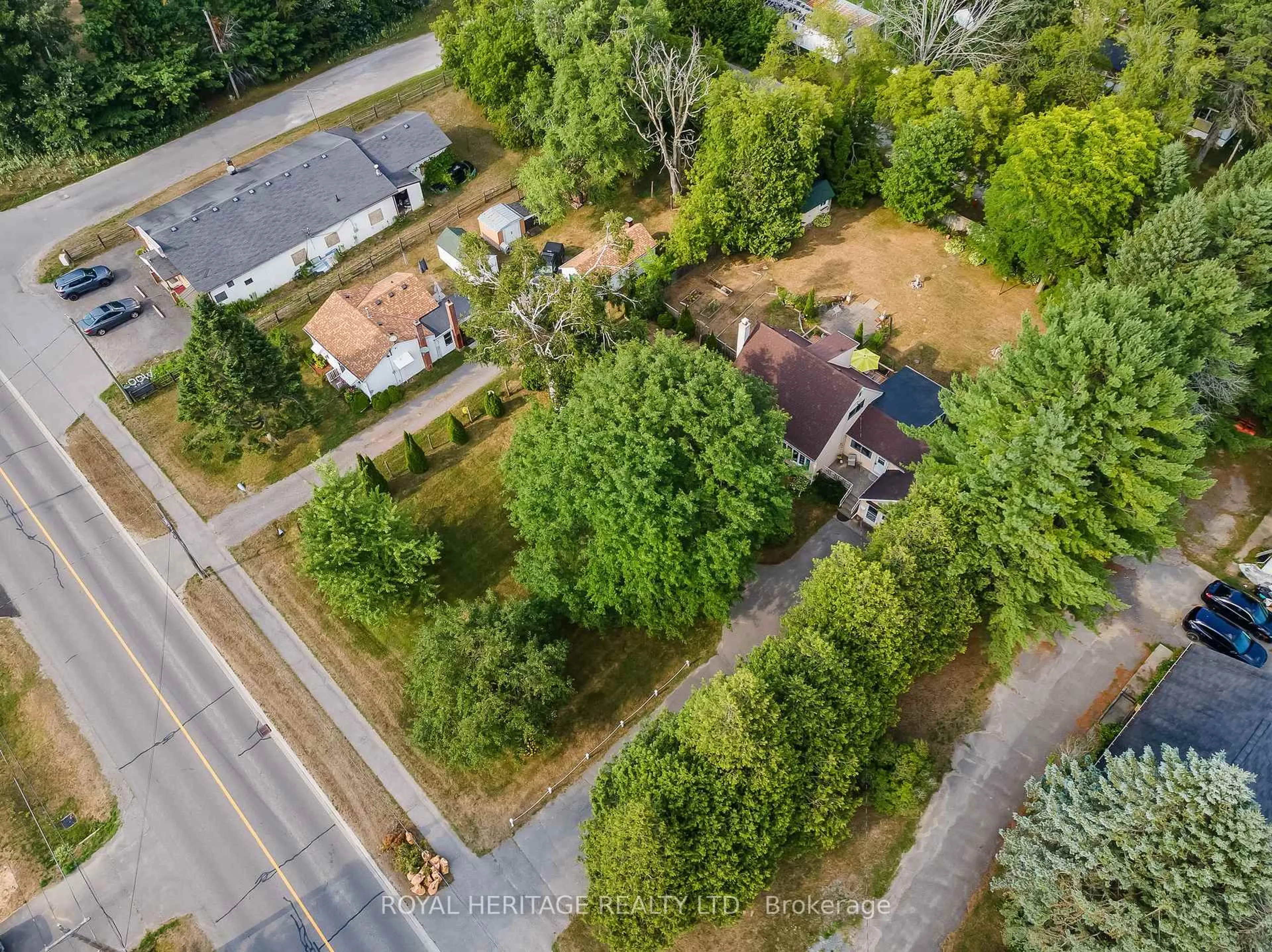 A pic from outside/outdoor area/front of a property/back of a property/a pic from drone, street for 93 Ontario St, Brighton Ontario K0K 1H0
