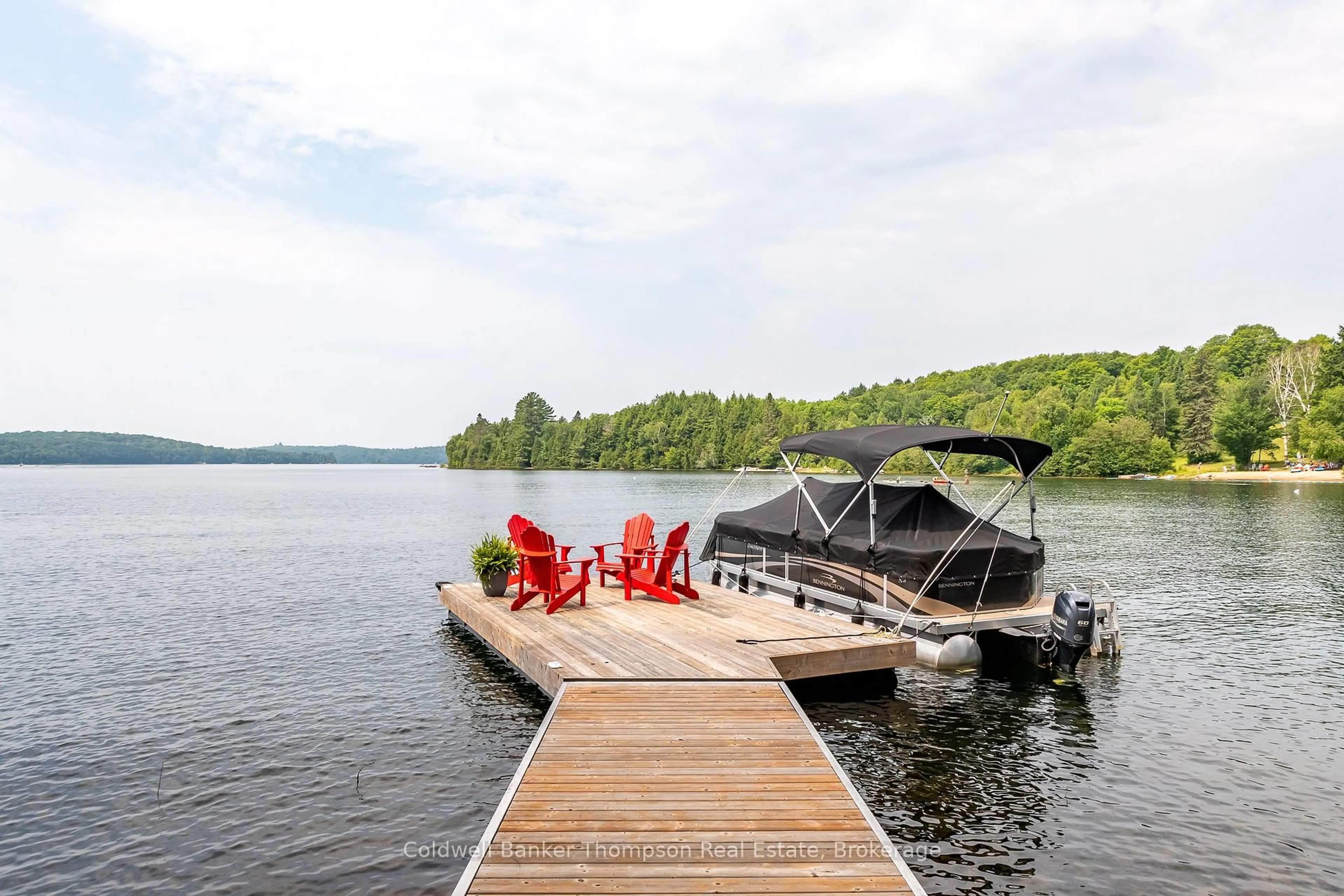 Patio, water/lake/river/ocean view for 1030 Hart Lane, Lake of Bays Ontario P1H 2J6