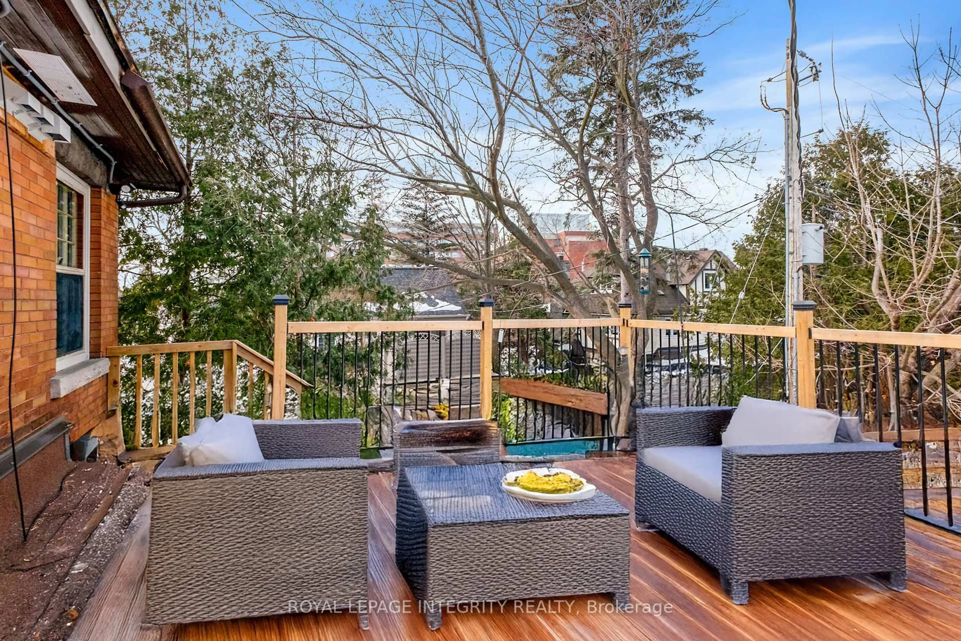 Patio, water/lake/river/ocean view for 1031 Carling Ave #1, Ottawa Ontario K1Y 4E8