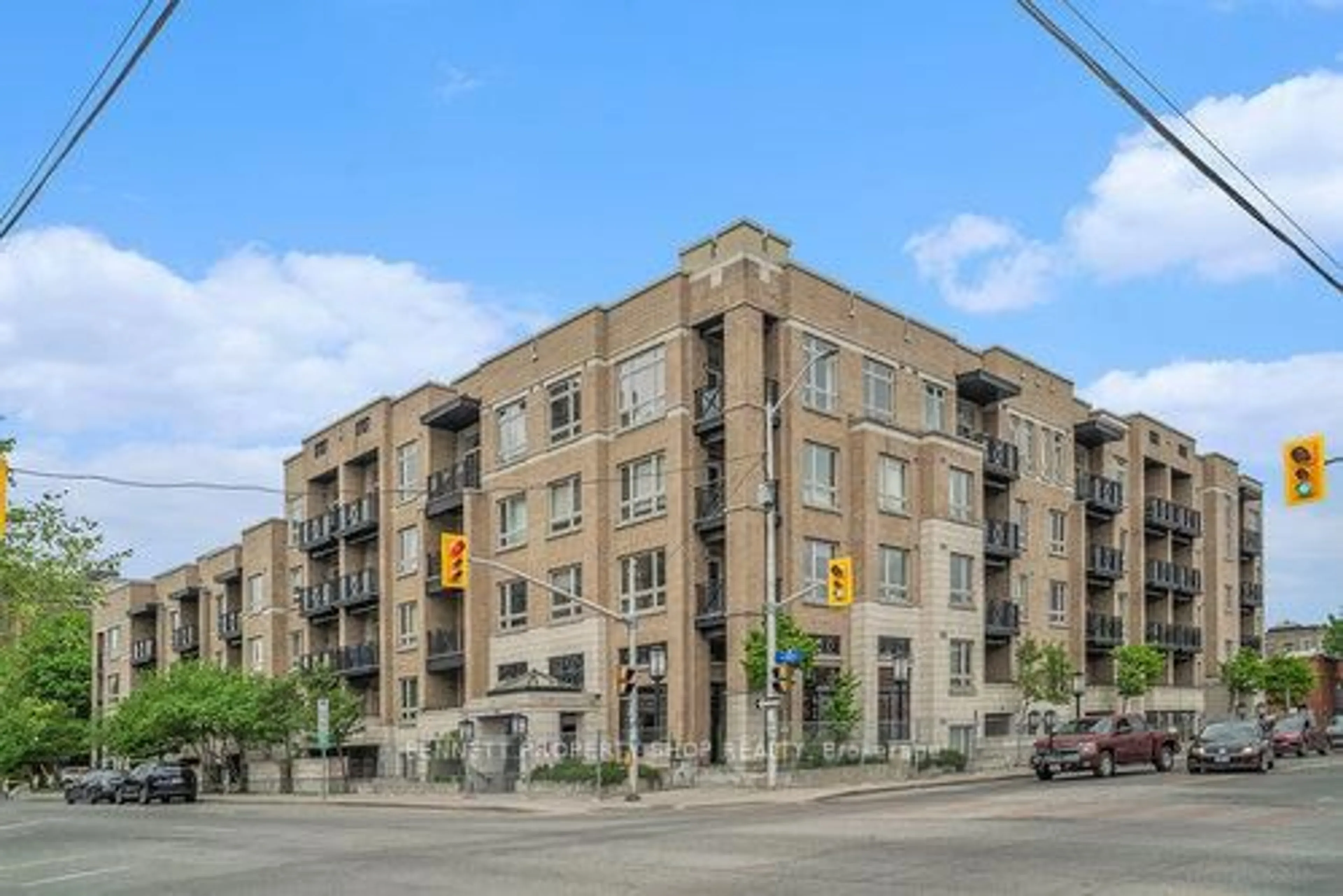 Unknown for 429 Kent St #313, Ottawa Ontario K2P 1B5