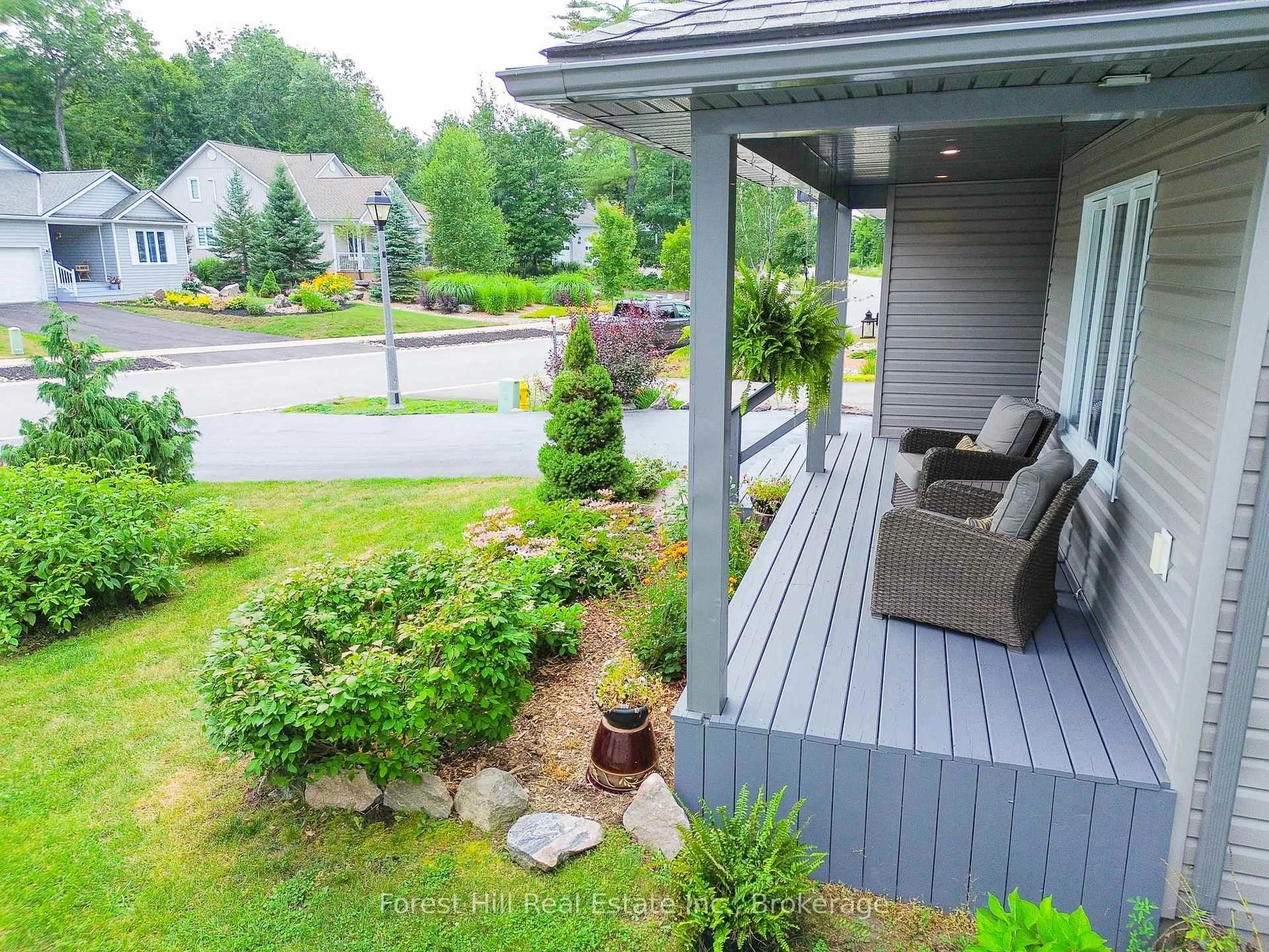 Patio, unknown for 144 Pineridge G Pineridge Gate, Gravenhurst Ontario P1P 1Z1