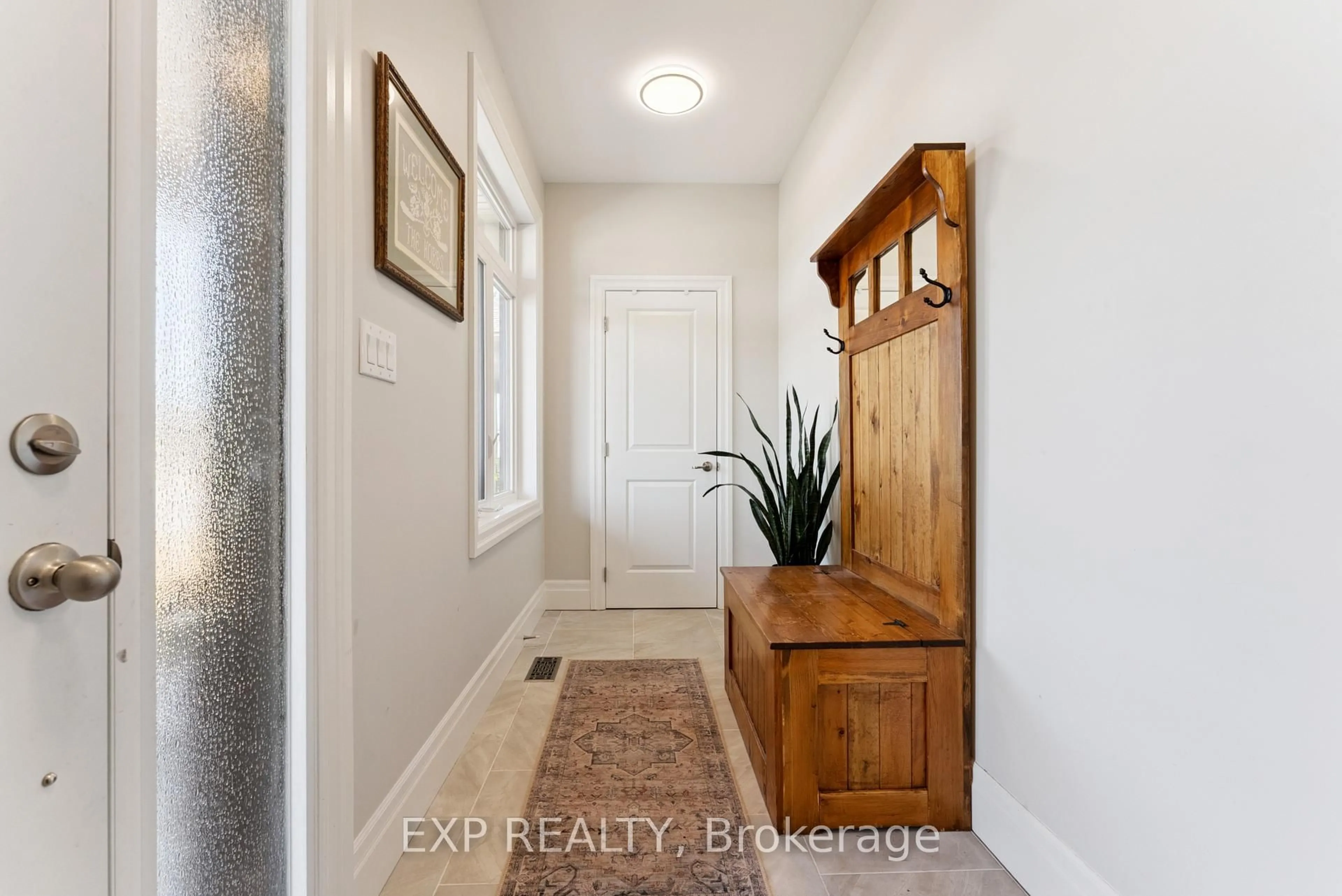 Indoor entryway for 47 Allen St, Prince Edward County Ontario K0K 2T0