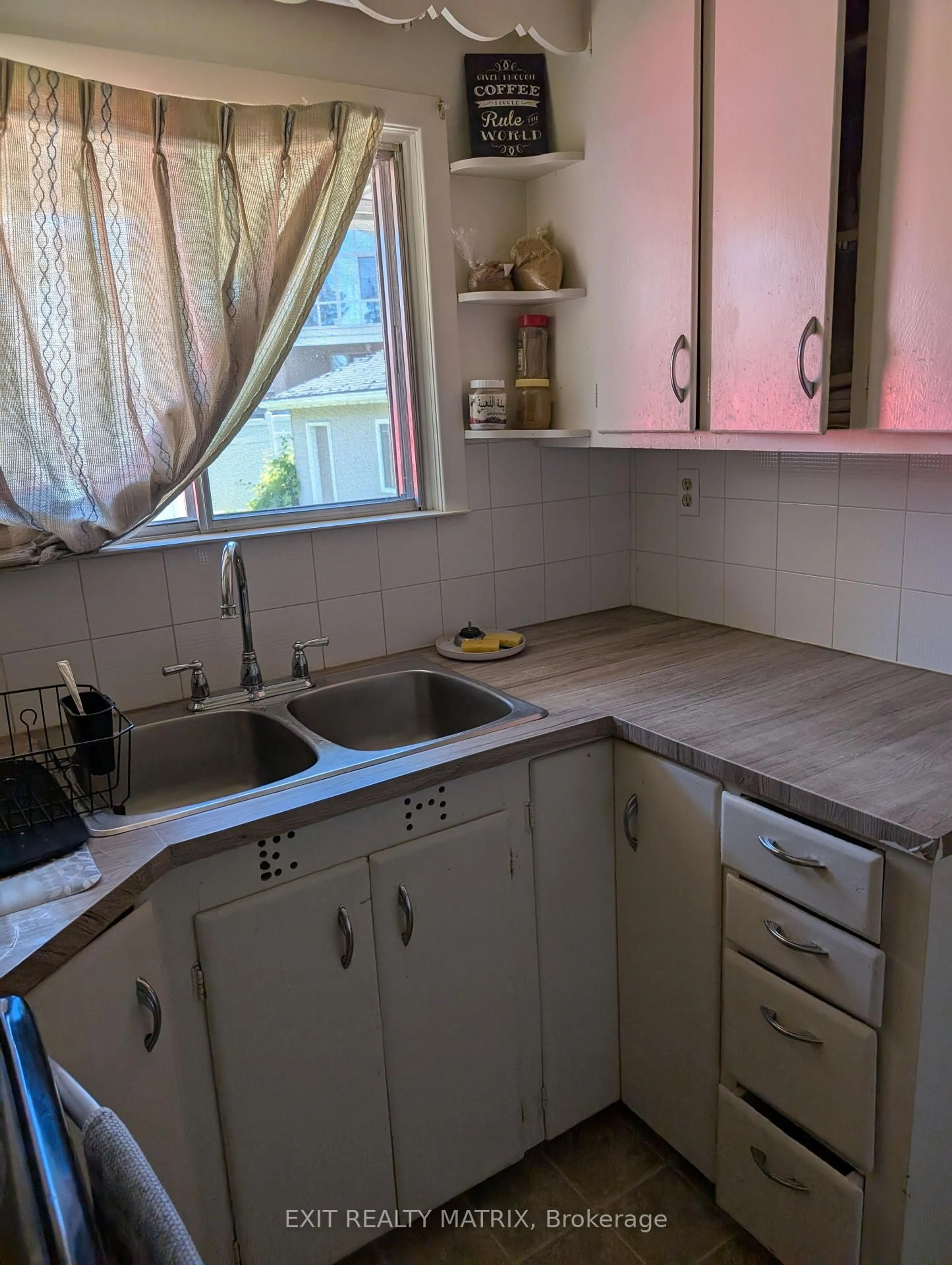 Standard kitchen, unknown for 3243 Riverside Dr, Ottawa Ontario K1V 8N8