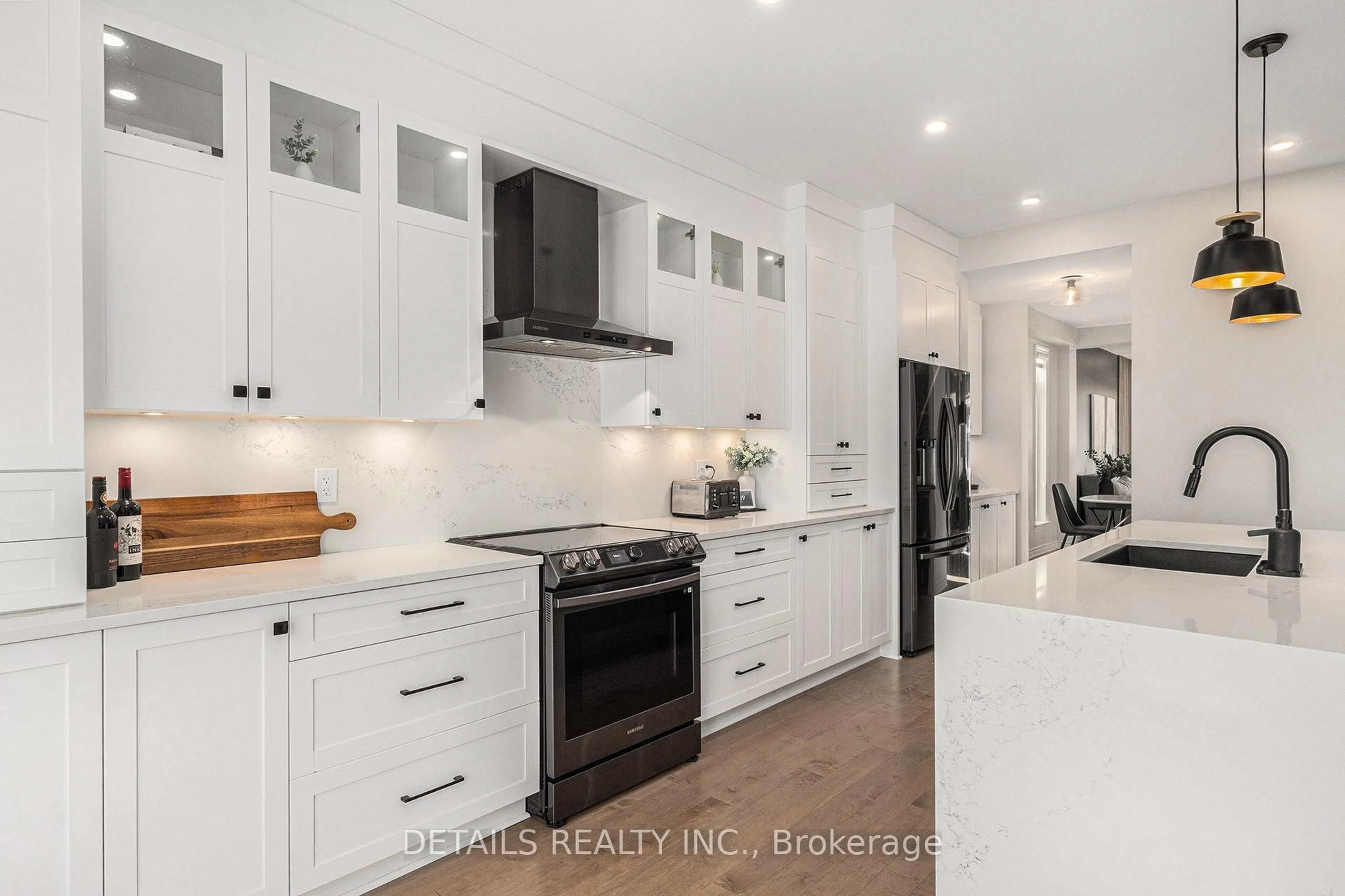 Contemporary kitchen, unknown for 480 Famille Laporte Ave, Ottawa Ontario K4A 1J6