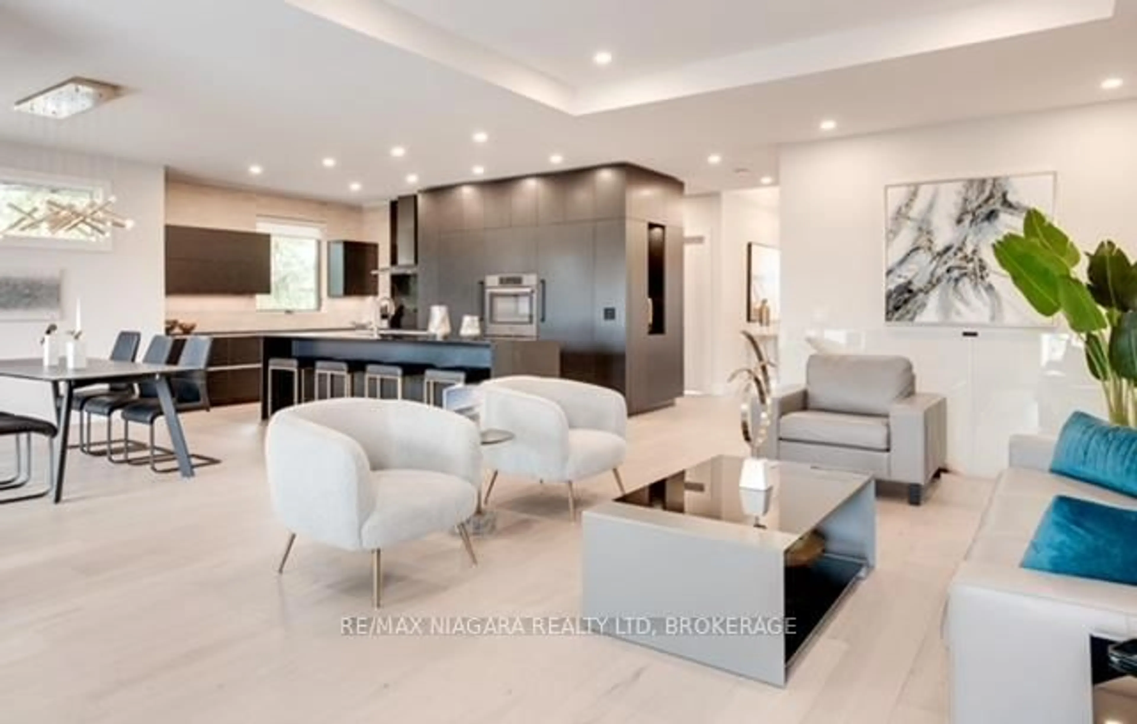 Unknown for 2795 CANADIANA Crt, Fort Erie Ontario L0S 1S0