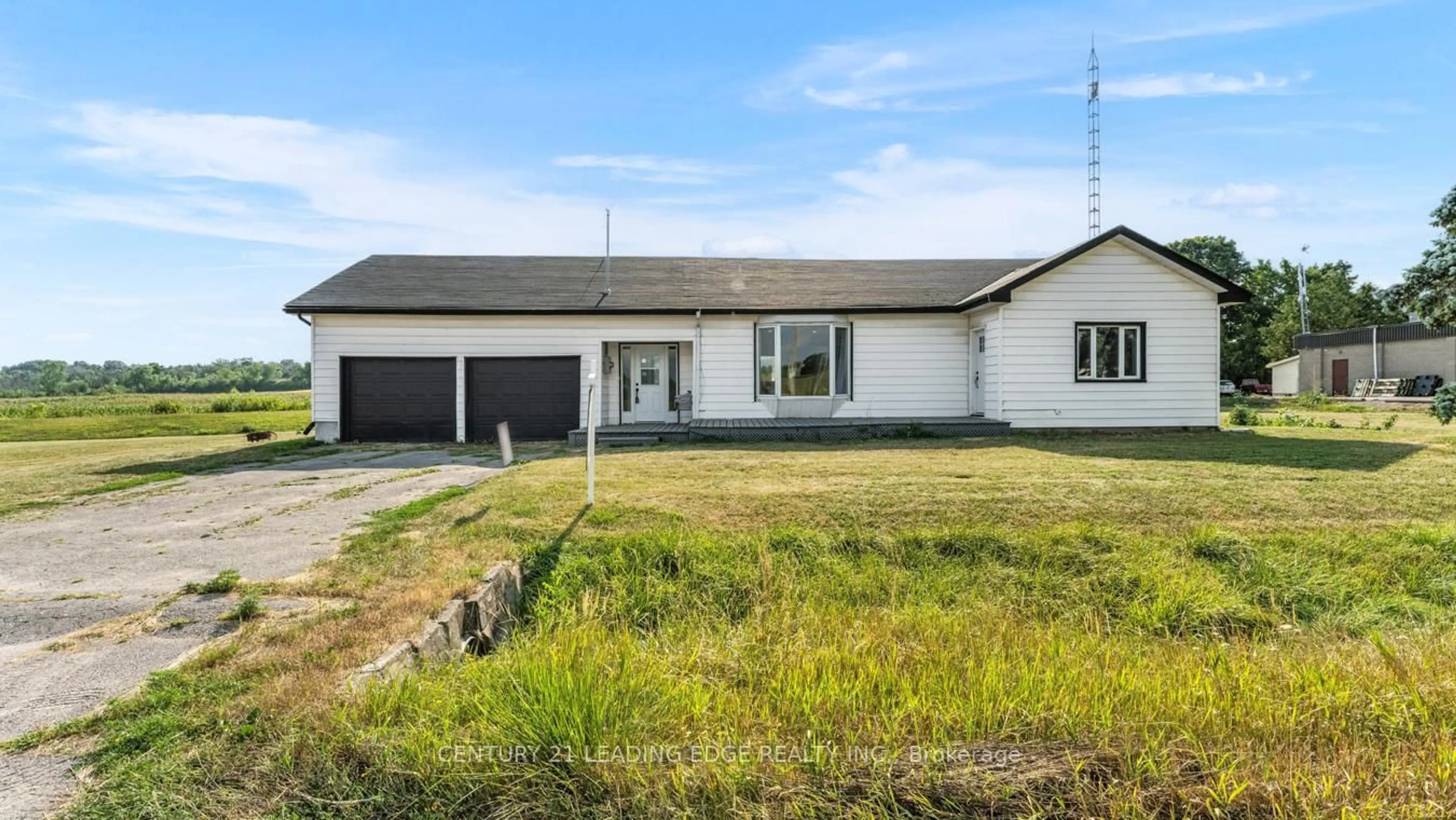 A pic from outside/outdoor area/front of a property/back of a property/a pic from drone, building for 1591 Wallbridge-Loyalist Rd, Belleville Ontario K8N 4Z5
