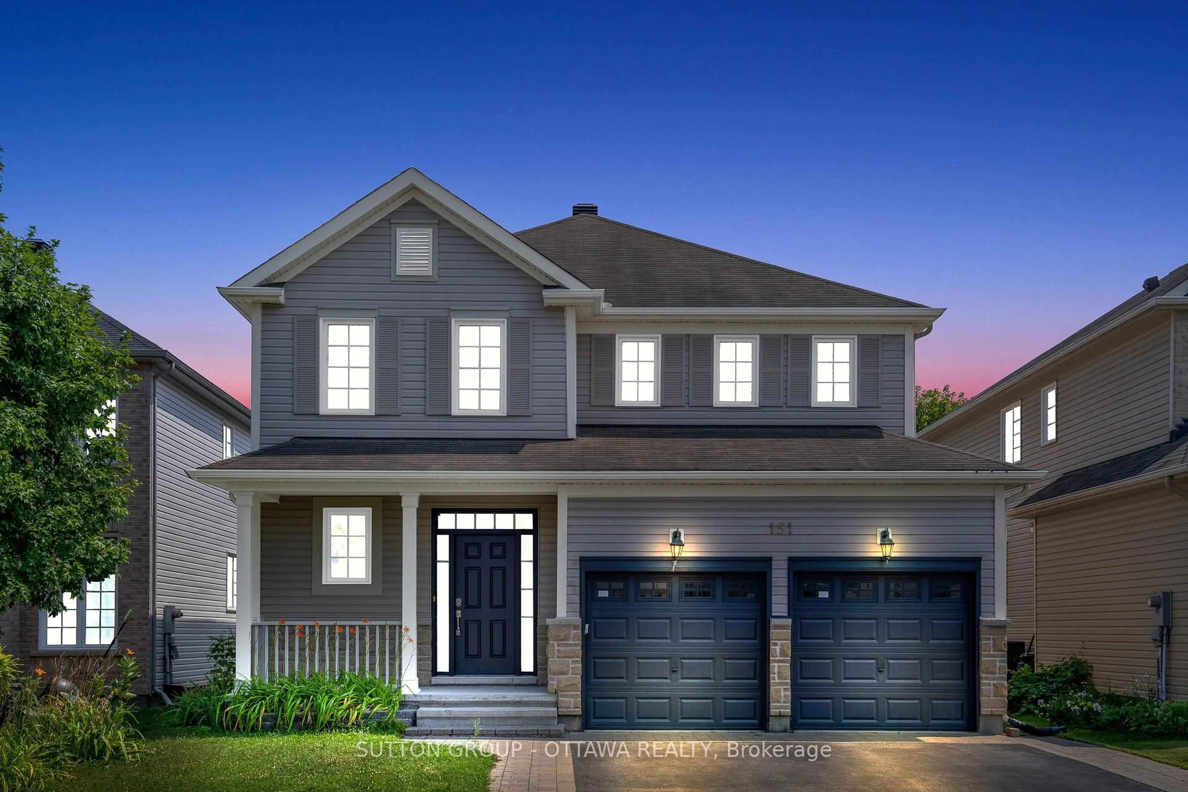 Home with vinyl exterior material, street for 151 Windance Cres, Ottawa Ontario K2W 0A6