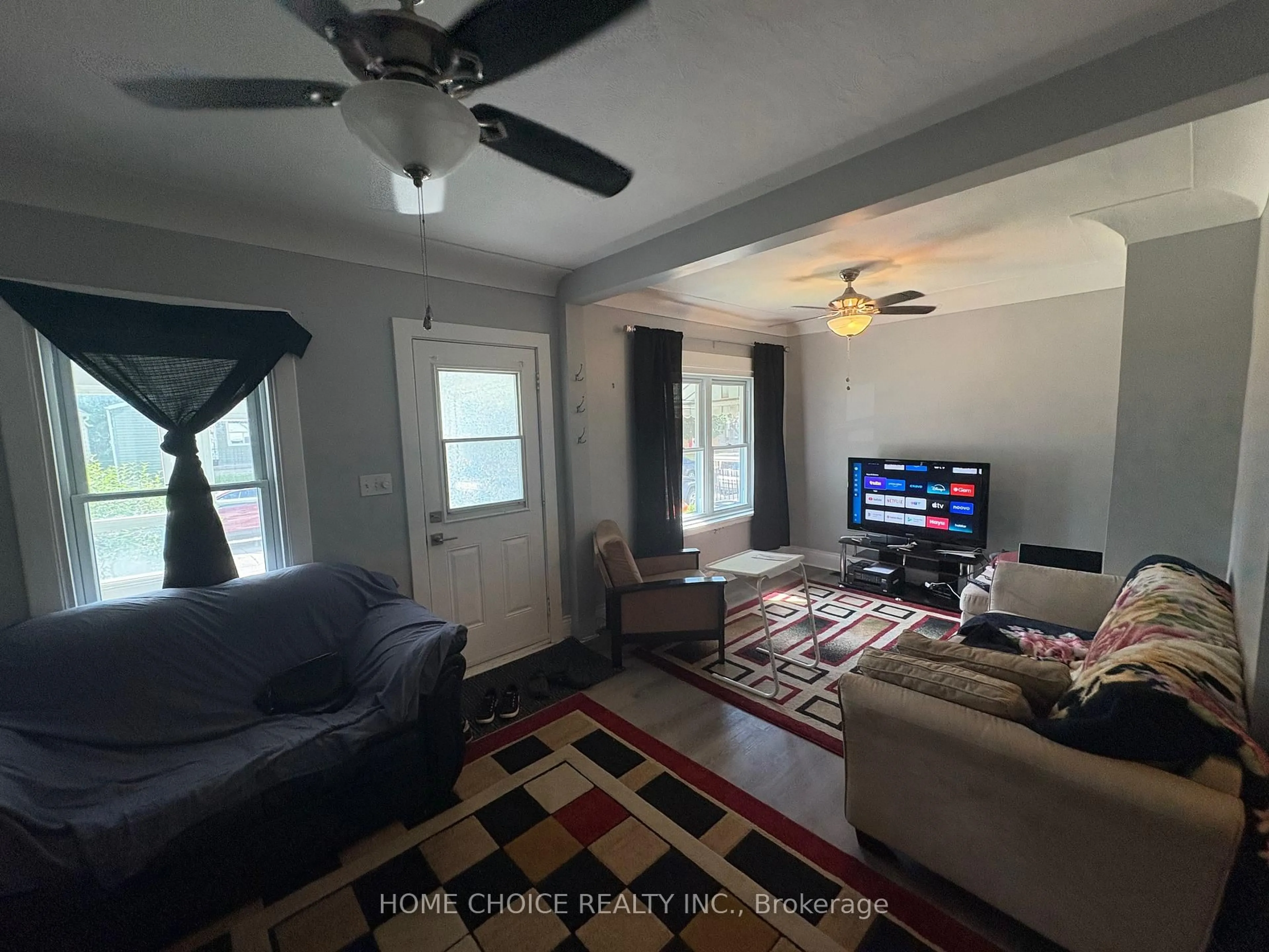Living room with furniture, unknown for 378 PALING Ave, Hamilton Ontario L8H 5K2